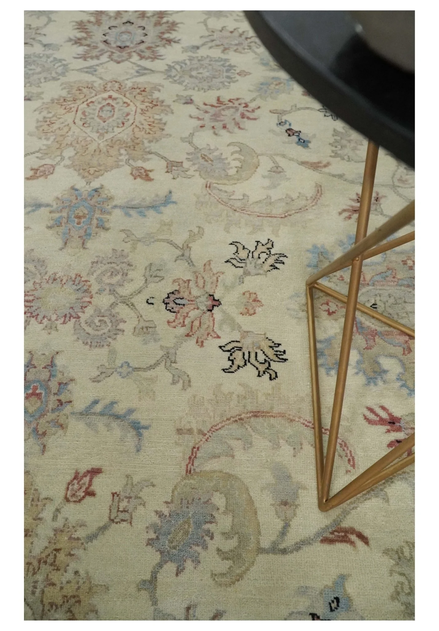 Antique Fine 8x10 Hand Knotted Ivory and Beige Traditional Vintage Persian Wool Rug | TRDCP717 - Image 2