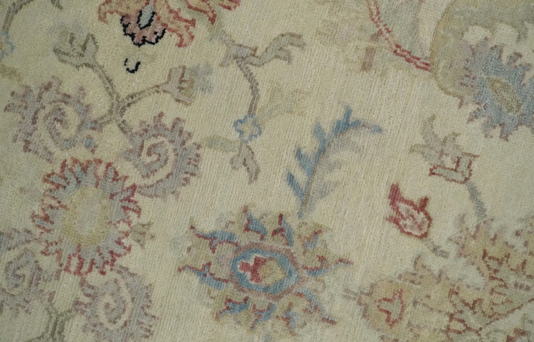Antique Fine 8x10 Hand Knotted Ivory and Beige Traditional Vintage Persian Wool Rug | TRDCP717 - Image 6