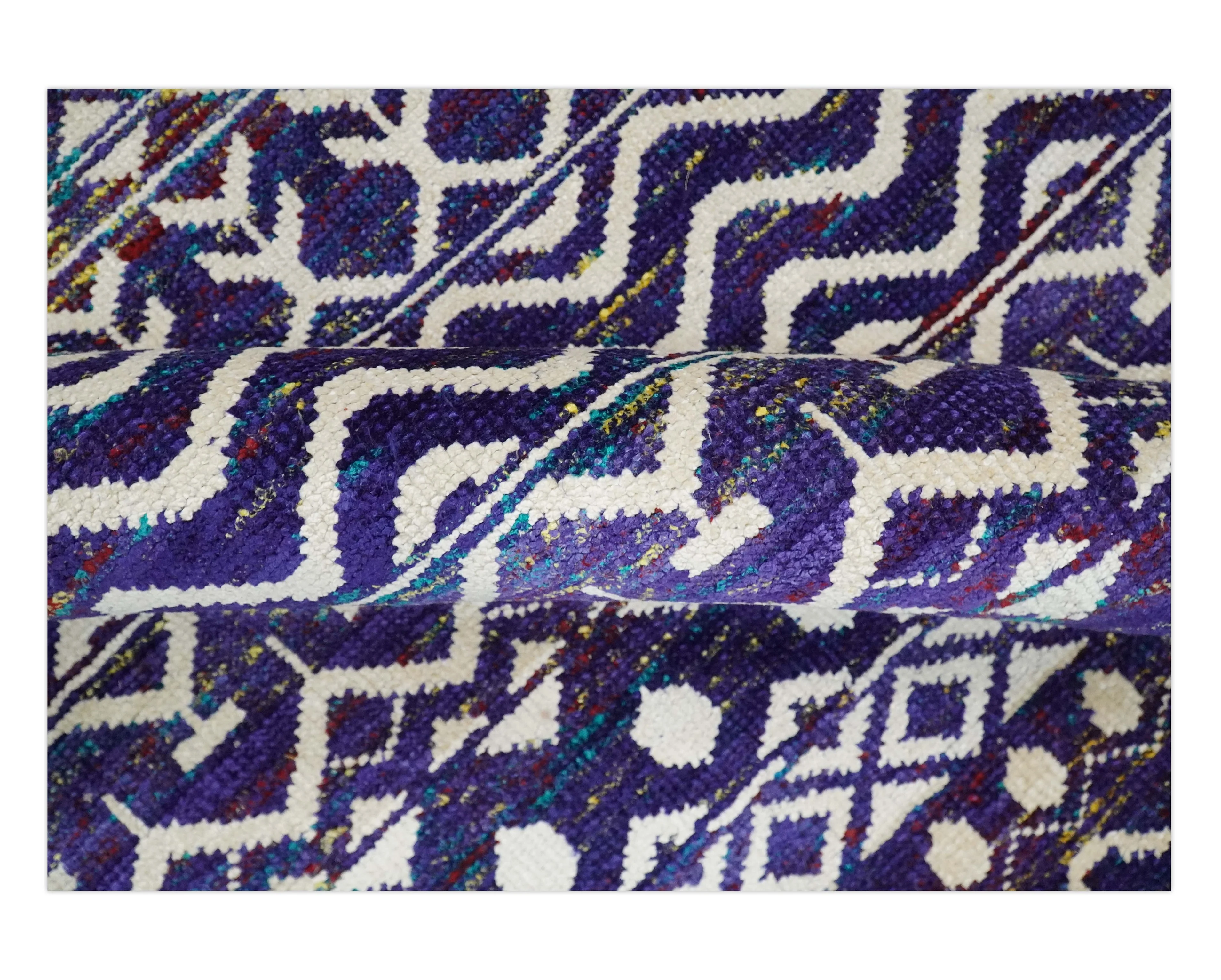 4x6 and 8x10 Hand Knotted Blue and White Modern Contemporary Southwestern Tribal Trellis Recycled Silk Area Rug | OP6 - Image 7