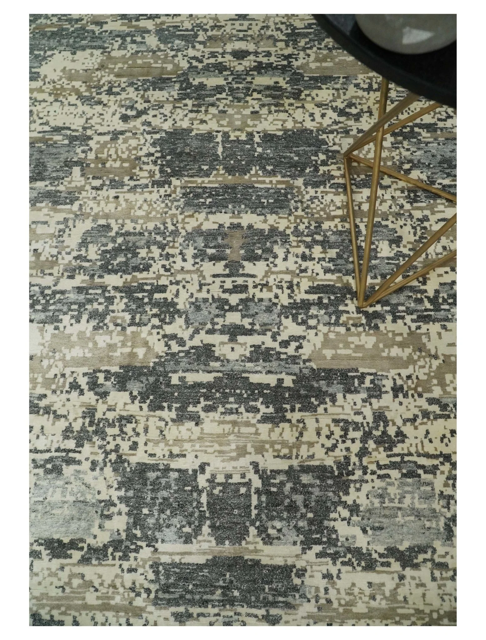 8x10 Fine Hand knotted Charcoal and Beige Traditional Abstract Persian Wool and Bamboo Silk Area Rug | TRDCP628810 - Image 2