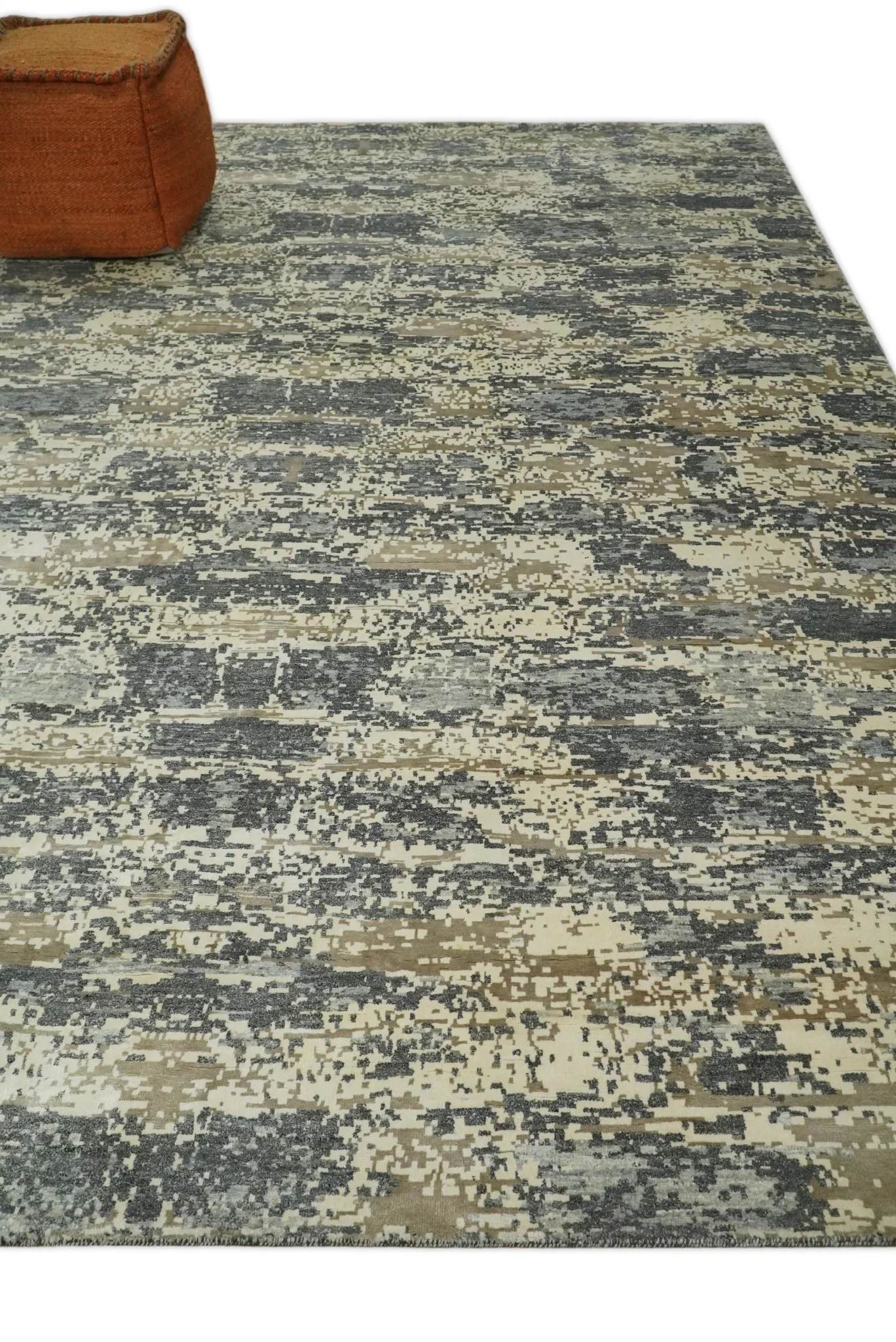 8x10 Fine Hand knotted Charcoal and Beige Traditional Abstract Persian Wool and Bamboo Silk Area Rug | TRDCP628810 - Image 3