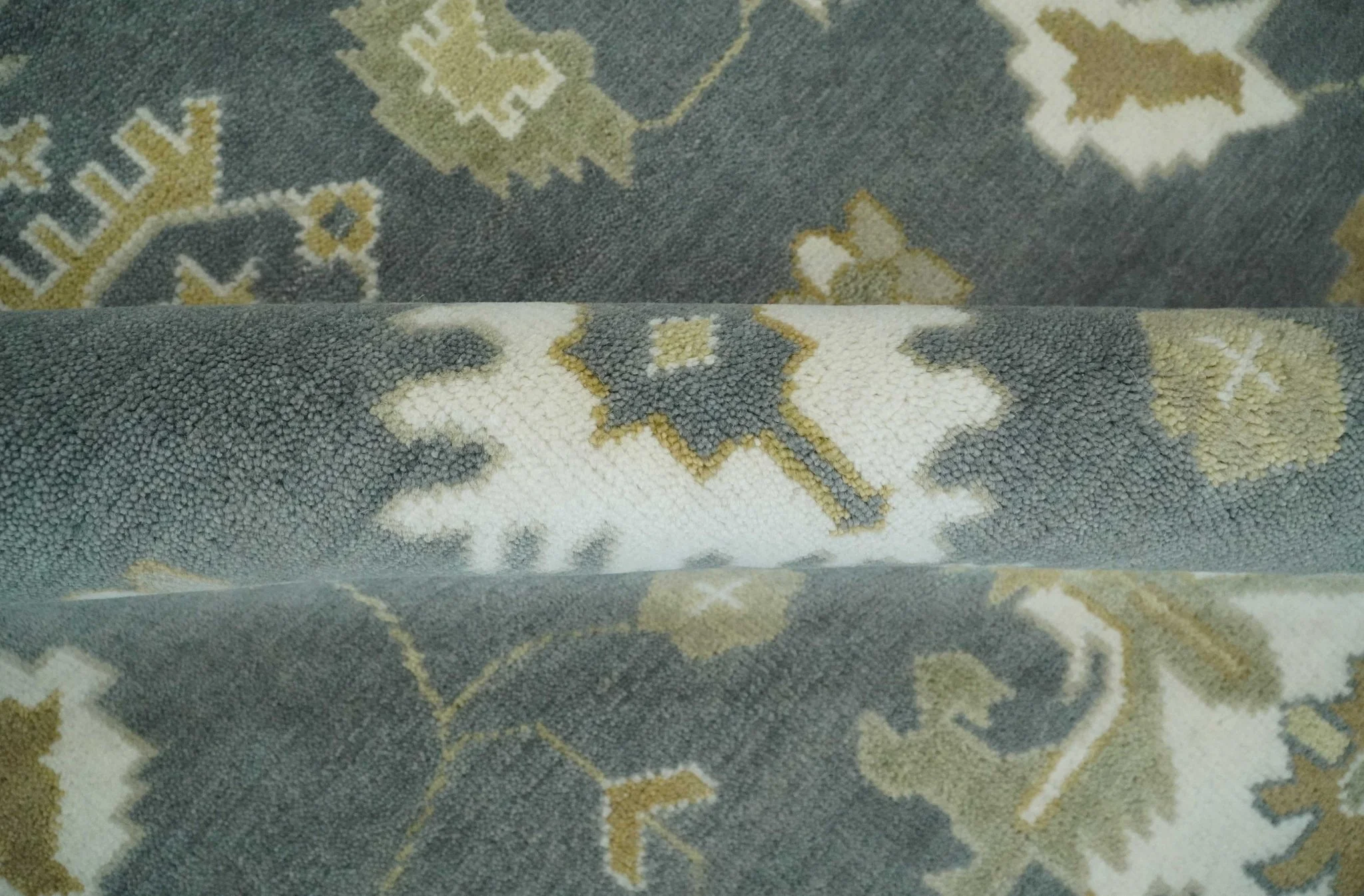 8x10 Hand Knotted Charcoal, Ivory and Beige Traditional Oriental Oushak Wool Rug - Image 6