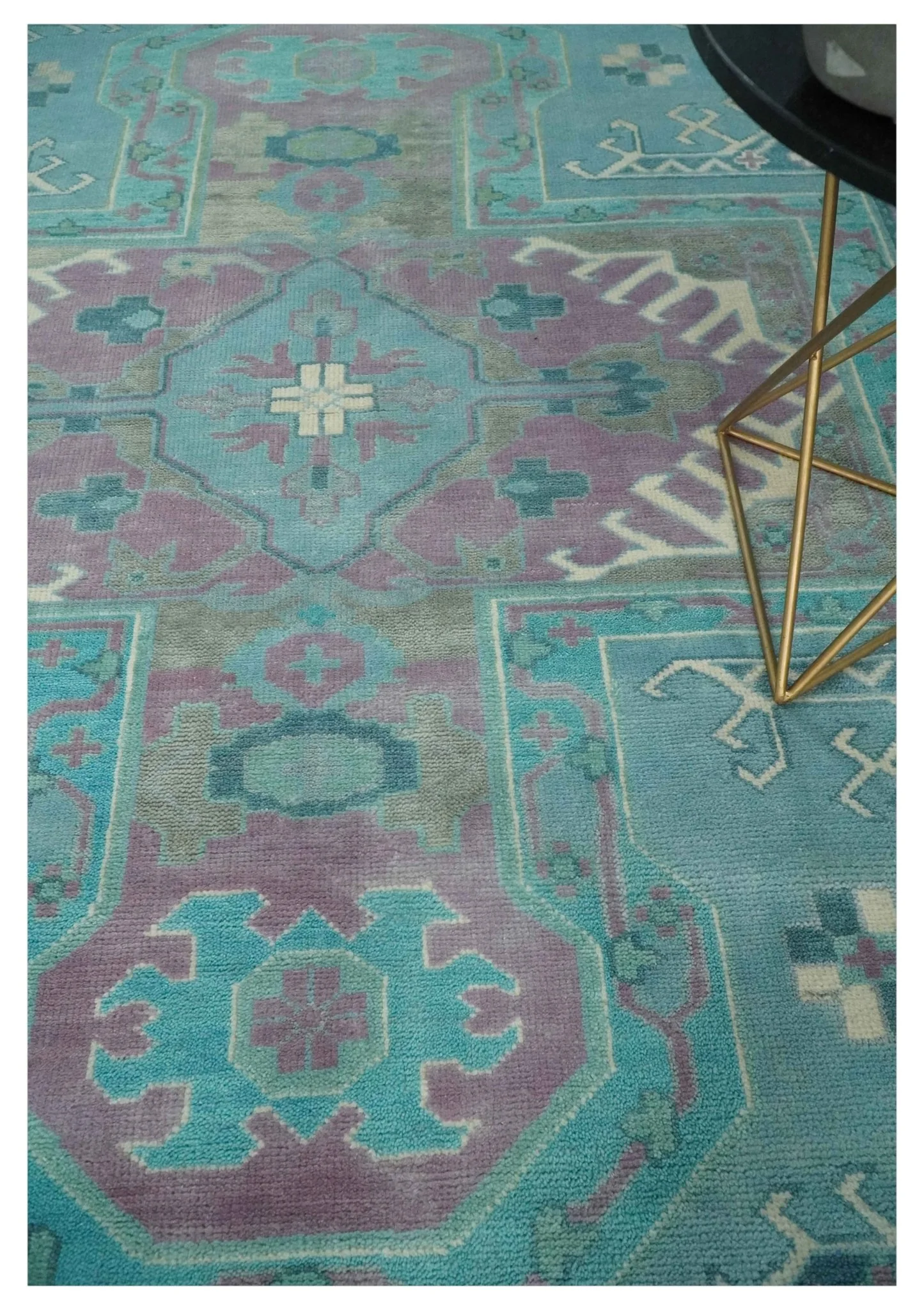 8x10 Hand Knotted Heriz Serapi Aqua, Pink and Ivory Floral Area Rug | TRDCP1369810 - Image 2