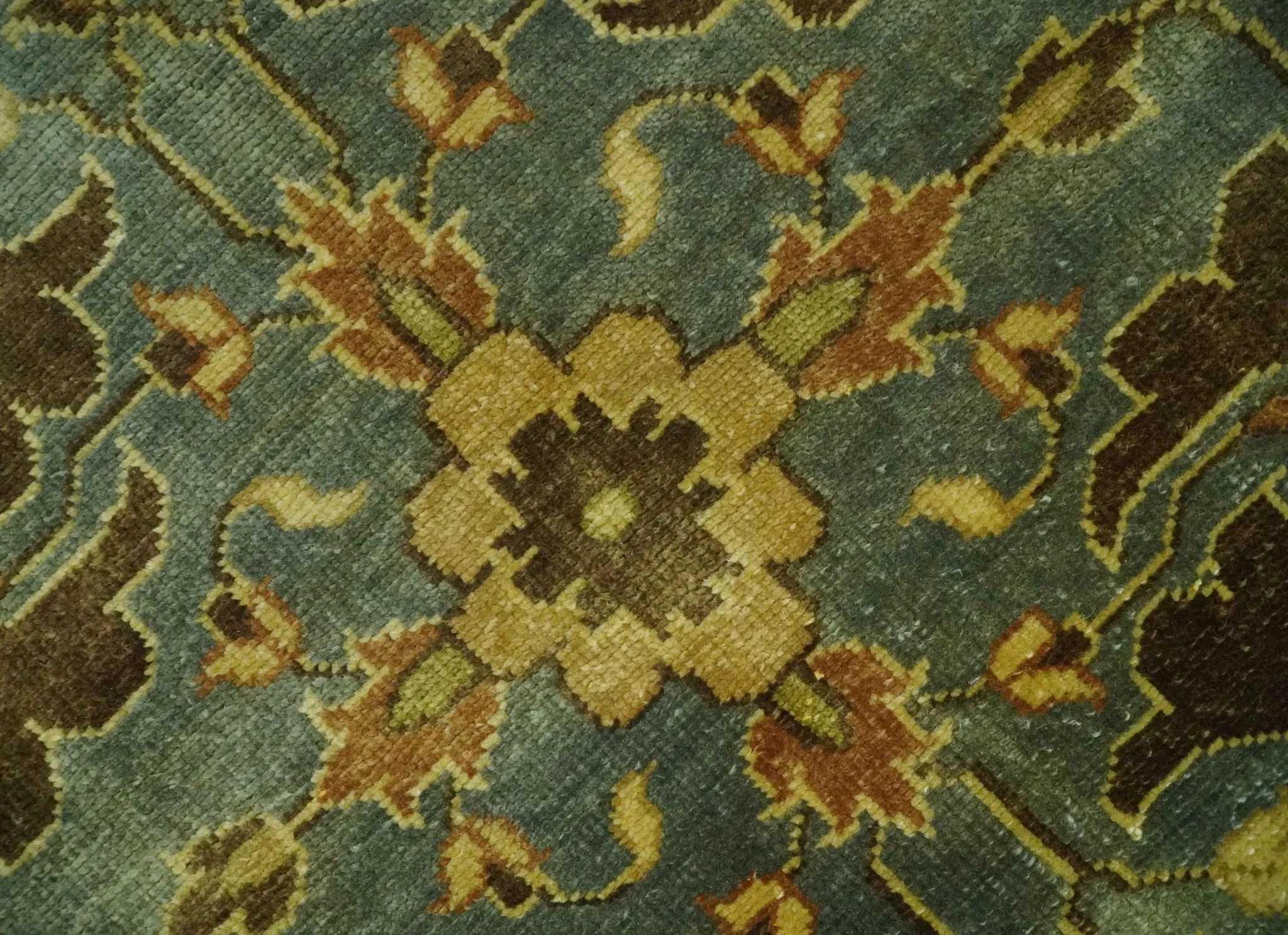 Antique Brown and Blue 8x10 Hand Knotted Heriz Serapi Medallion Area Rug | AC19810 - Image 4