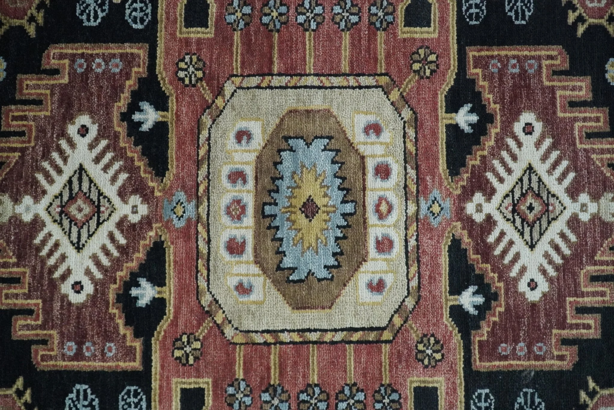 8x10 Hand Knotted Ivory, Black and Rust Traditional Heriz Serapi Antique Wool Rug | TRDCP753 - Image 10