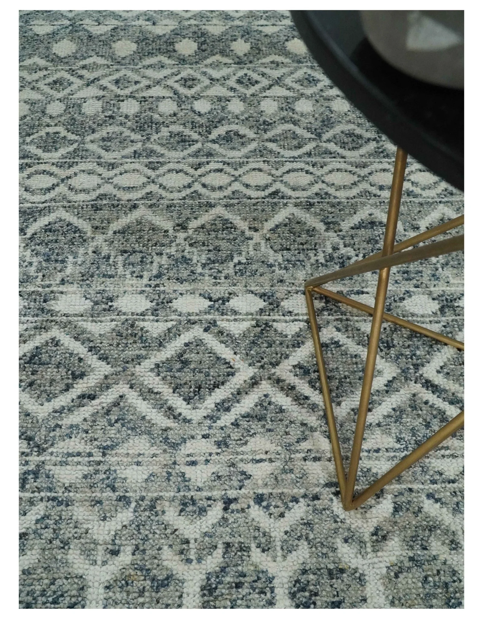 8x10 Hand Knotted Ivory and Gray Modern Contemporary Southwestern Tribal Trellis Recycled Silk Area Rug | OP47 - Image 5
