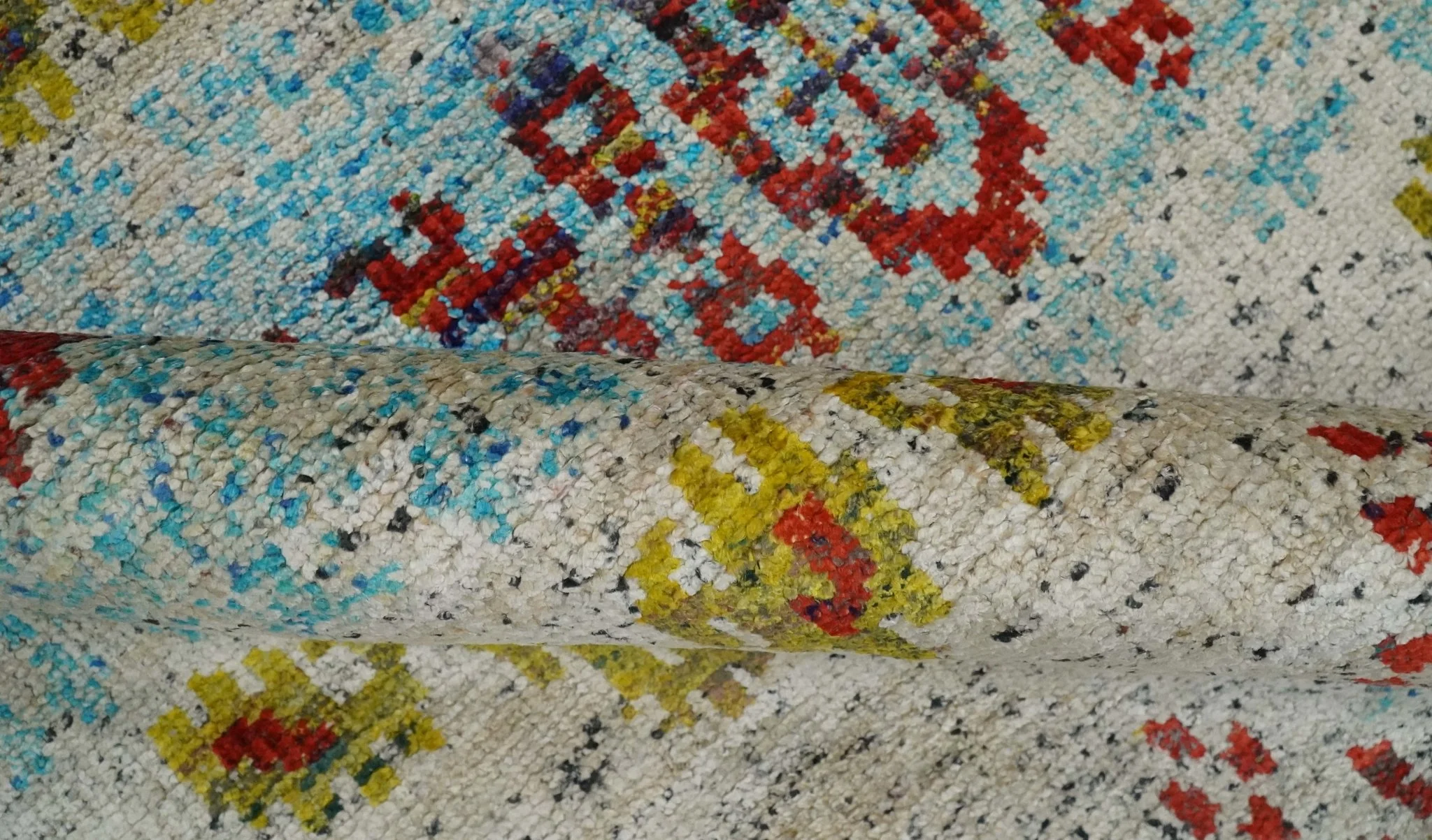 8x10 Hand Knotted Ivory, Red and Blue Persian made of Recycled Silk Area Rug | OP53 - Image 7