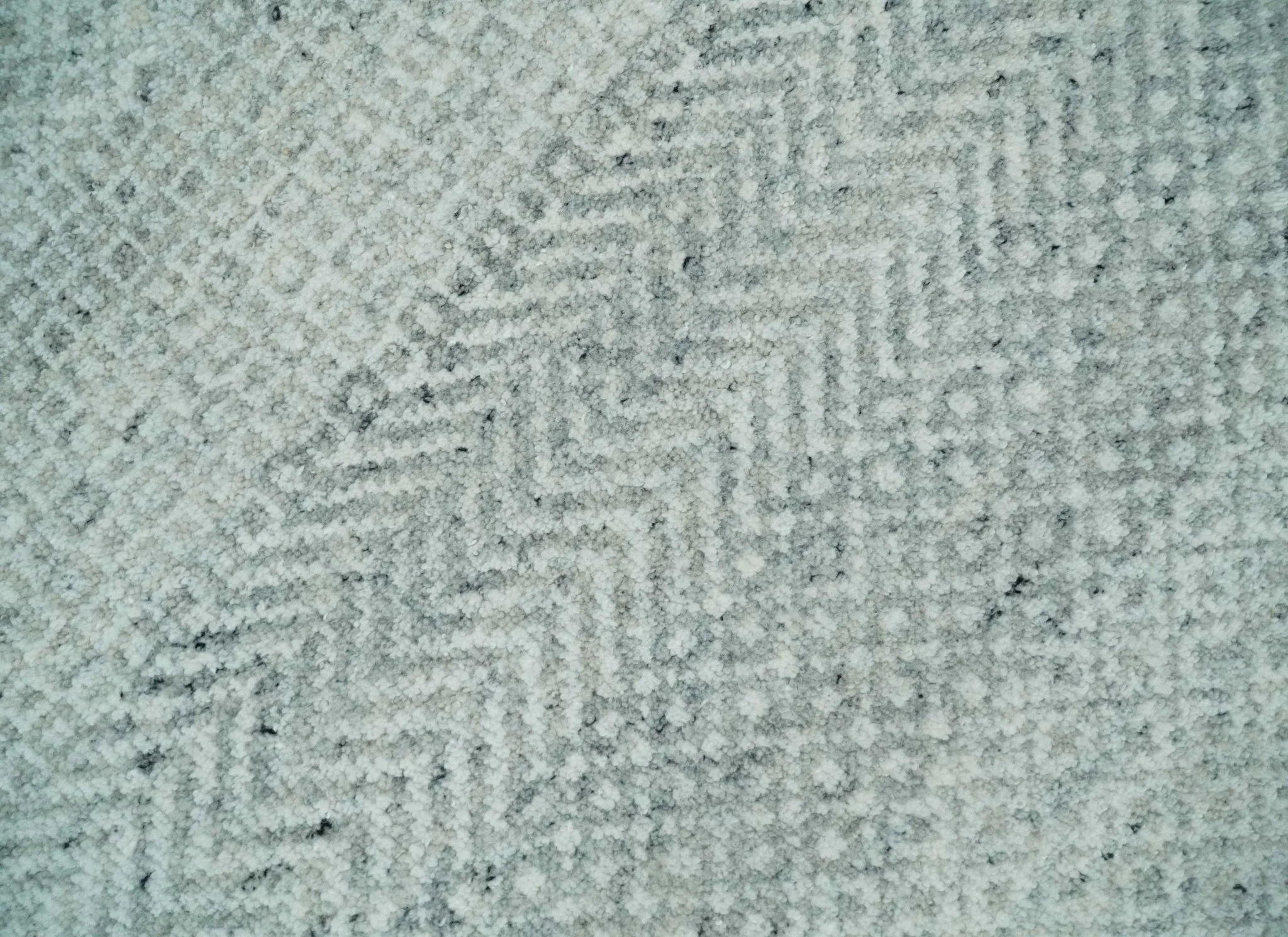 Hand Knotted Modern Geometric Trellis Scandinavian Silver and Gray Wool Area Rug 8x10  | TRDCP930810 - Image 4