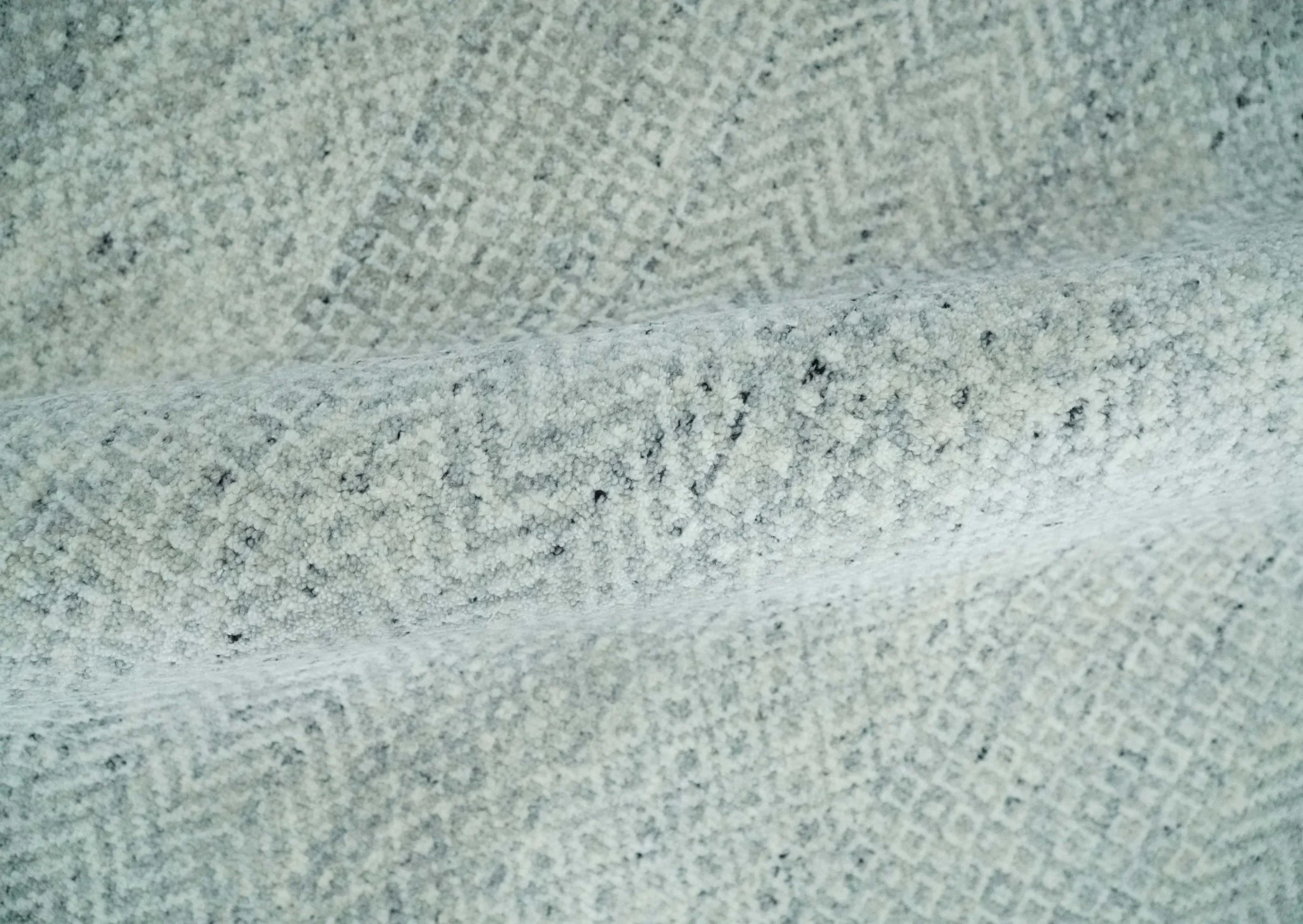 Hand Knotted Modern Geometric Trellis Scandinavian Silver and Gray Wool Area Rug 8x10  | TRDCP930810 - Image 6