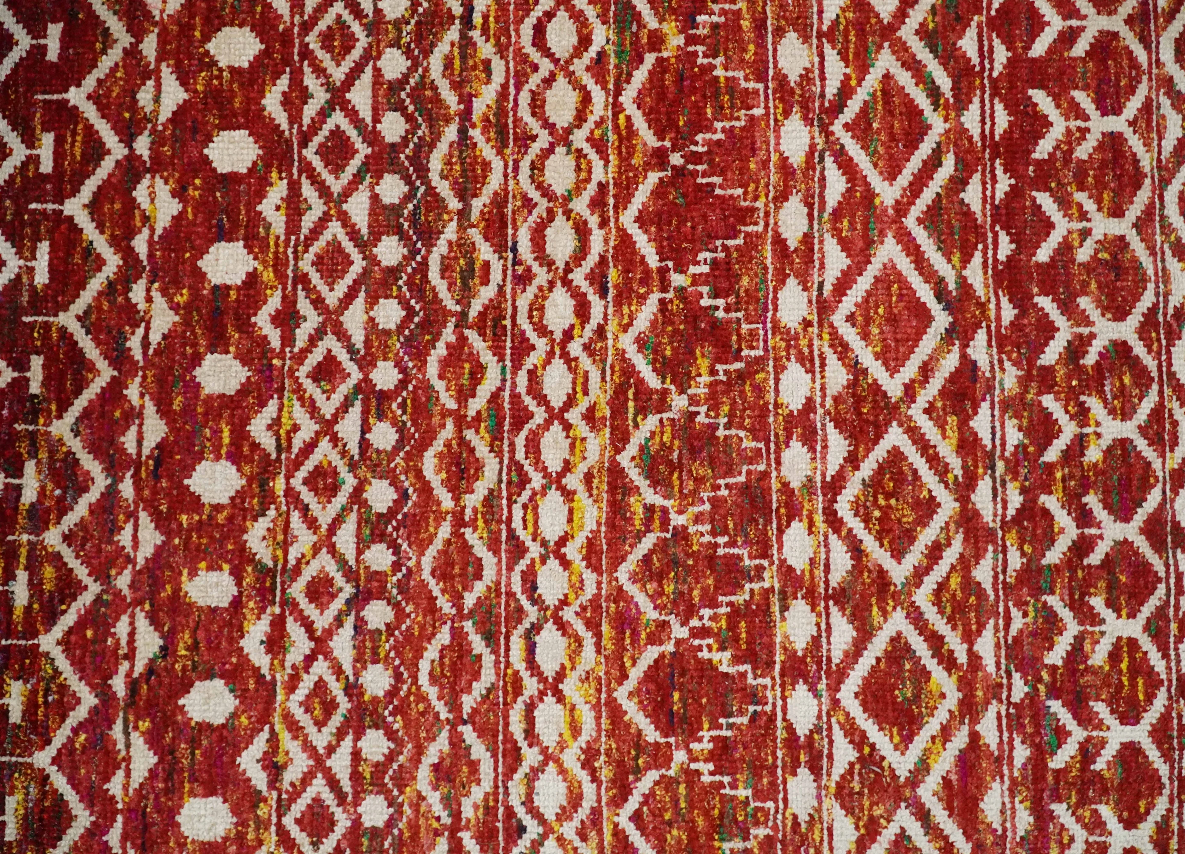 4x6 and 8x10 Hand Knotted Rust, Gold and White Modern Contemporary Southwestern Tribal Trellis Recycled Silk Area Rug | OP5 - Image 11