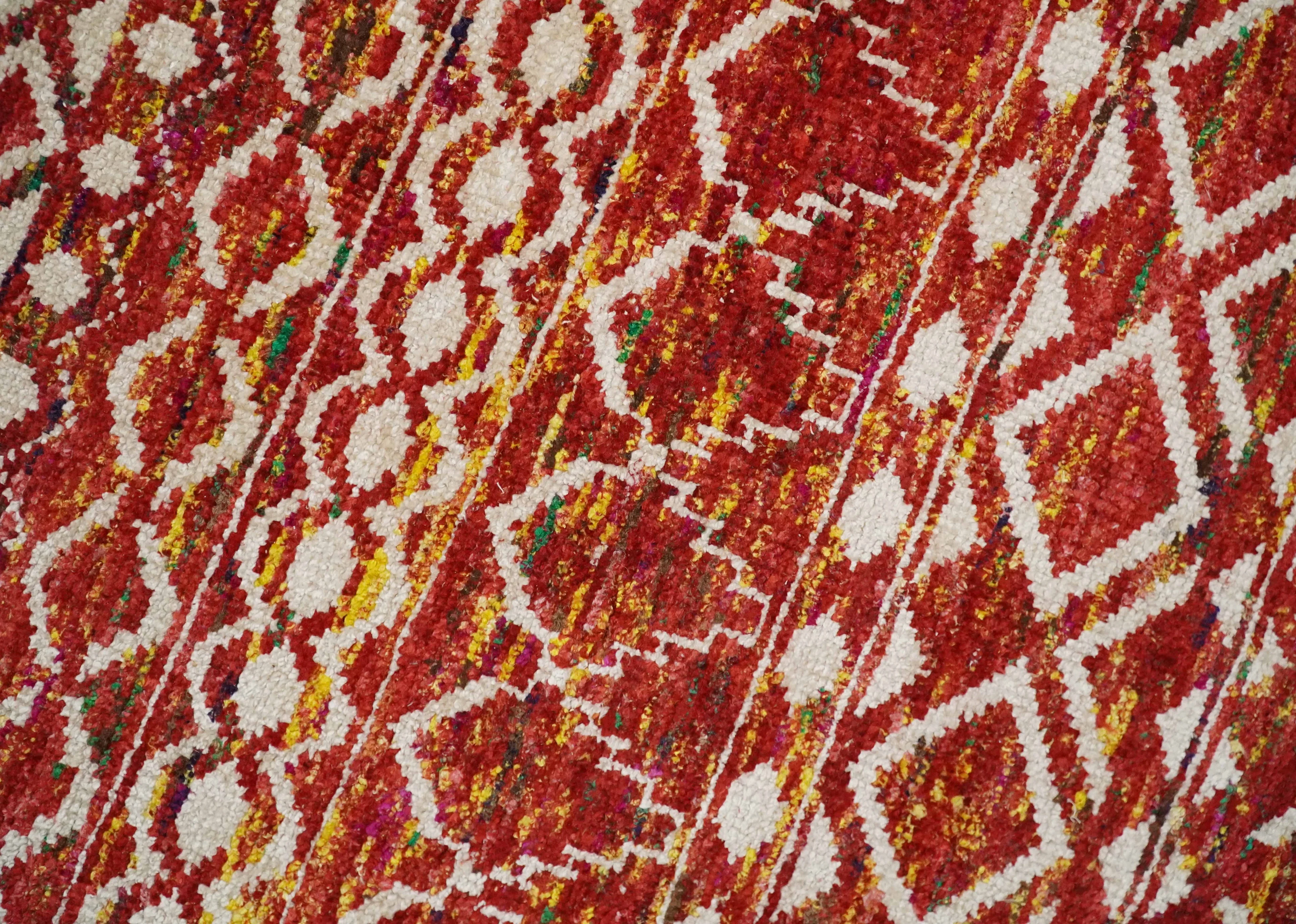 4x6 and 8x10 Hand Knotted Rust, Gold and White Modern Contemporary Southwestern Tribal Trellis Recycled Silk Area Rug | OP5 - Image 7