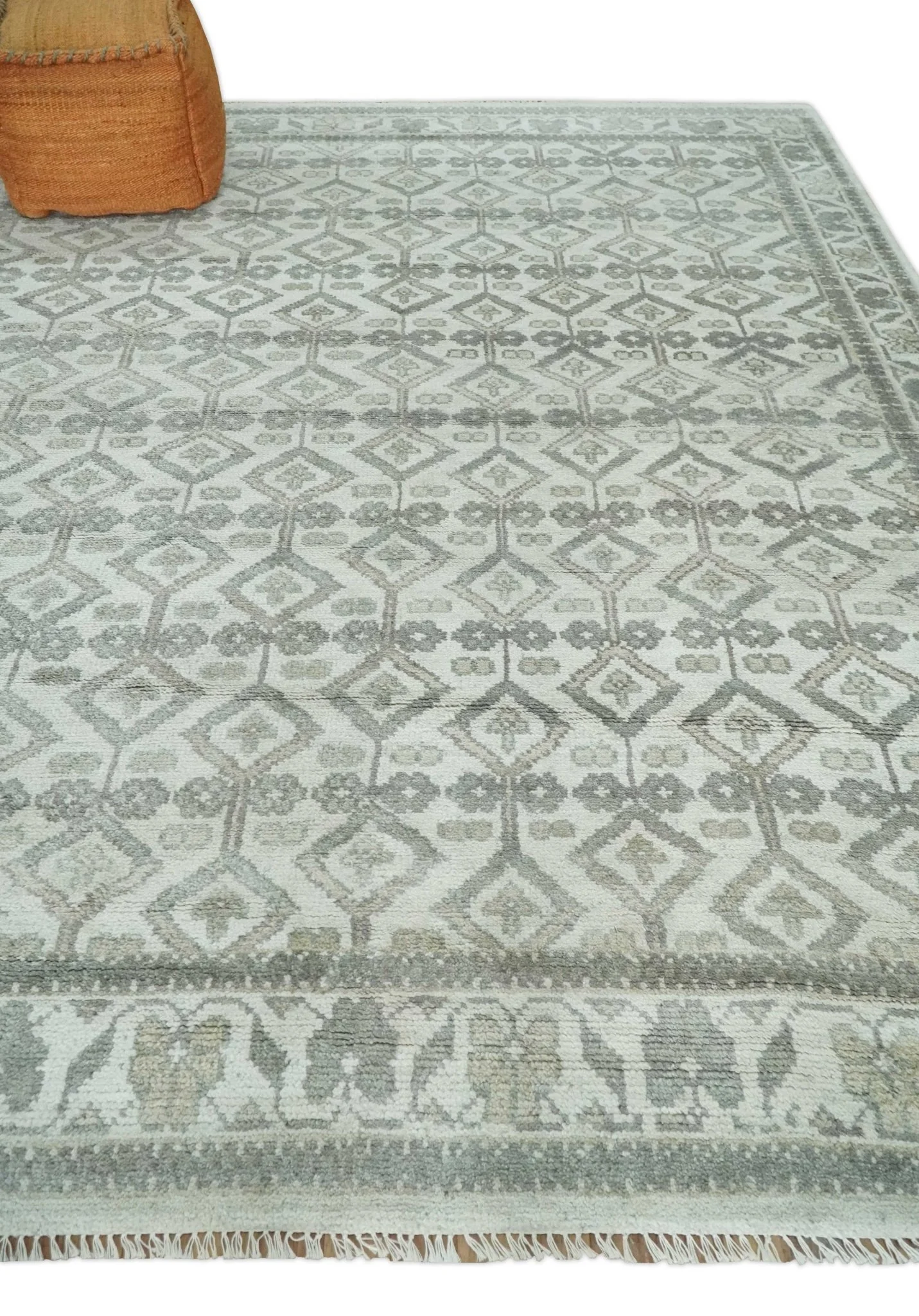 8x10 Hand Knotted Turkish Ivory and Silver Traditional Antique Persian Area Rug | TRDCP1120810S - Image 3