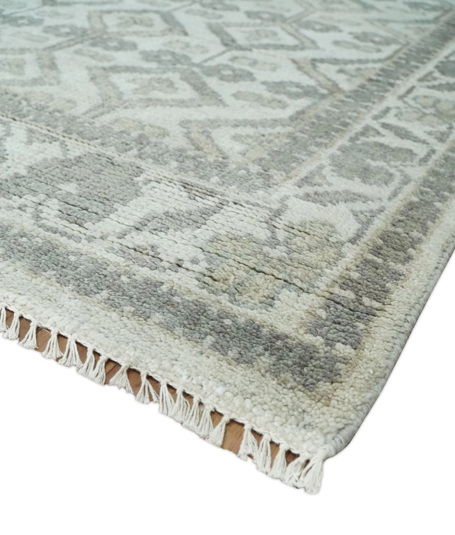 8x10 Hand Knotted Turkish Ivory and Silver Traditional Antique Persian Area Rug | TRDCP1120810S - Image 5
