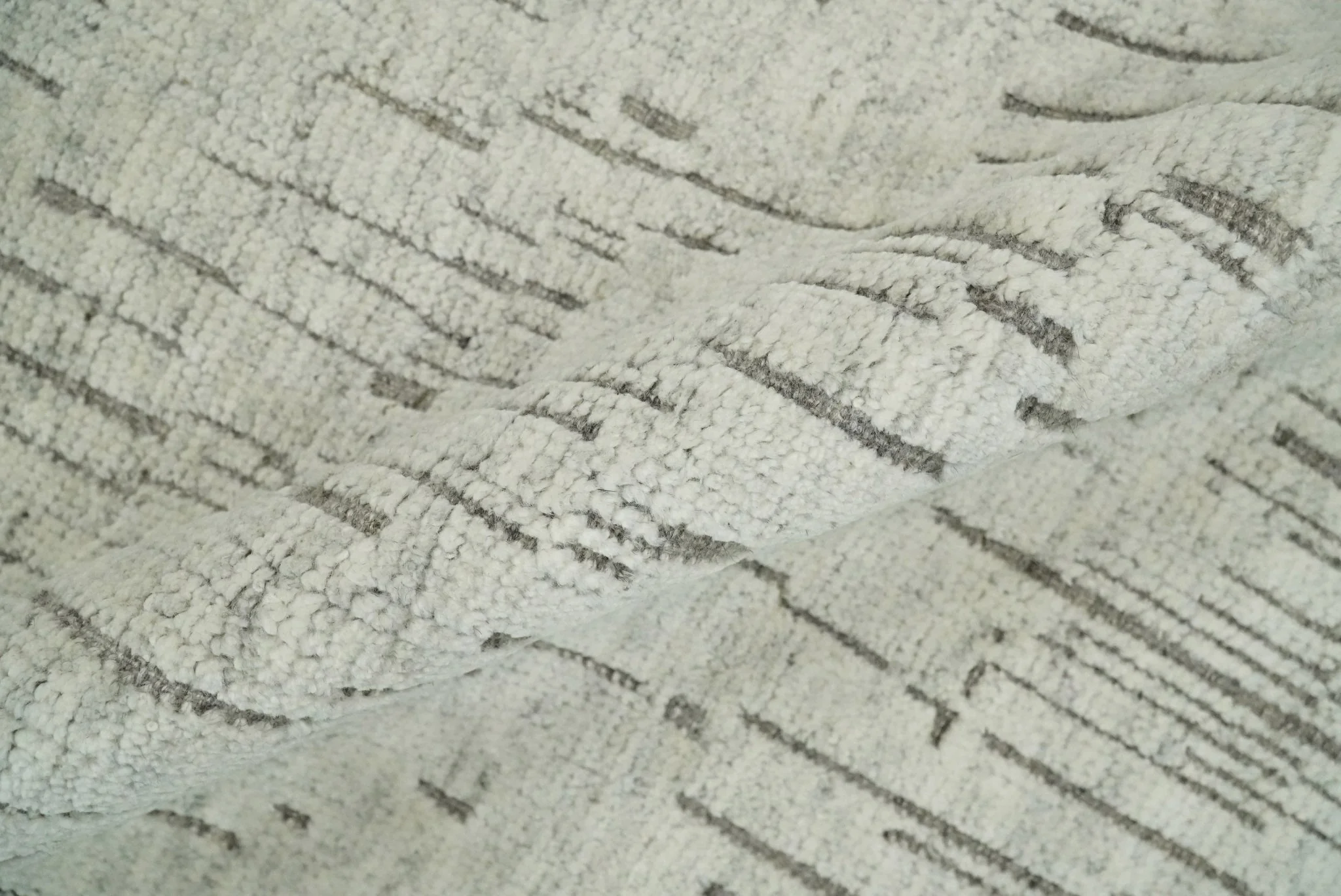8x10 Hand Knotted Woolen Modern Contemporary Beige and Gray Tribal Area Rug | TRDCP637810 - Image 7