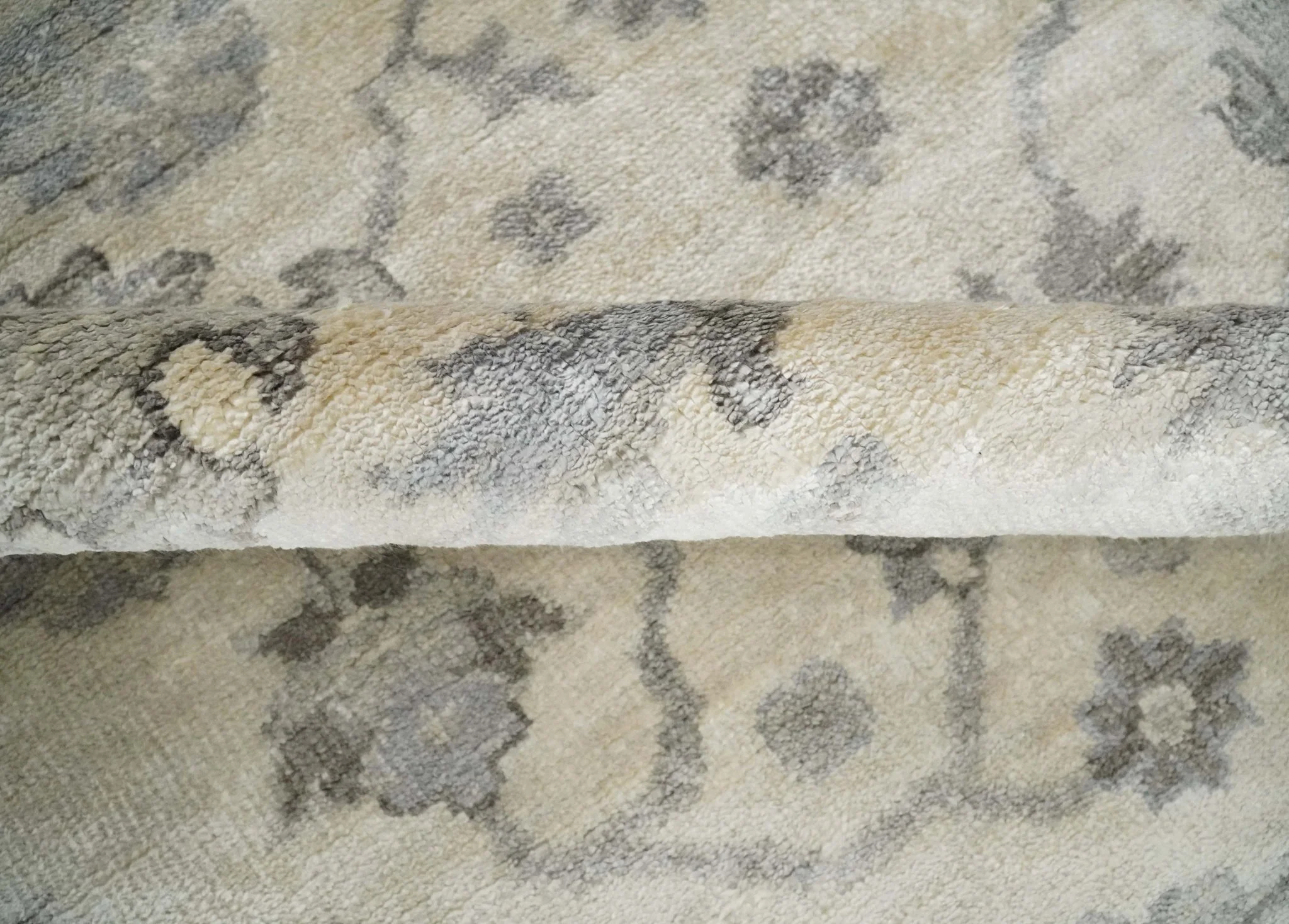 Ivory, Silver and Charcoal 8x10 Hand Knotted All Bamboo Silk Fine Oushak Area Rug - Image 6