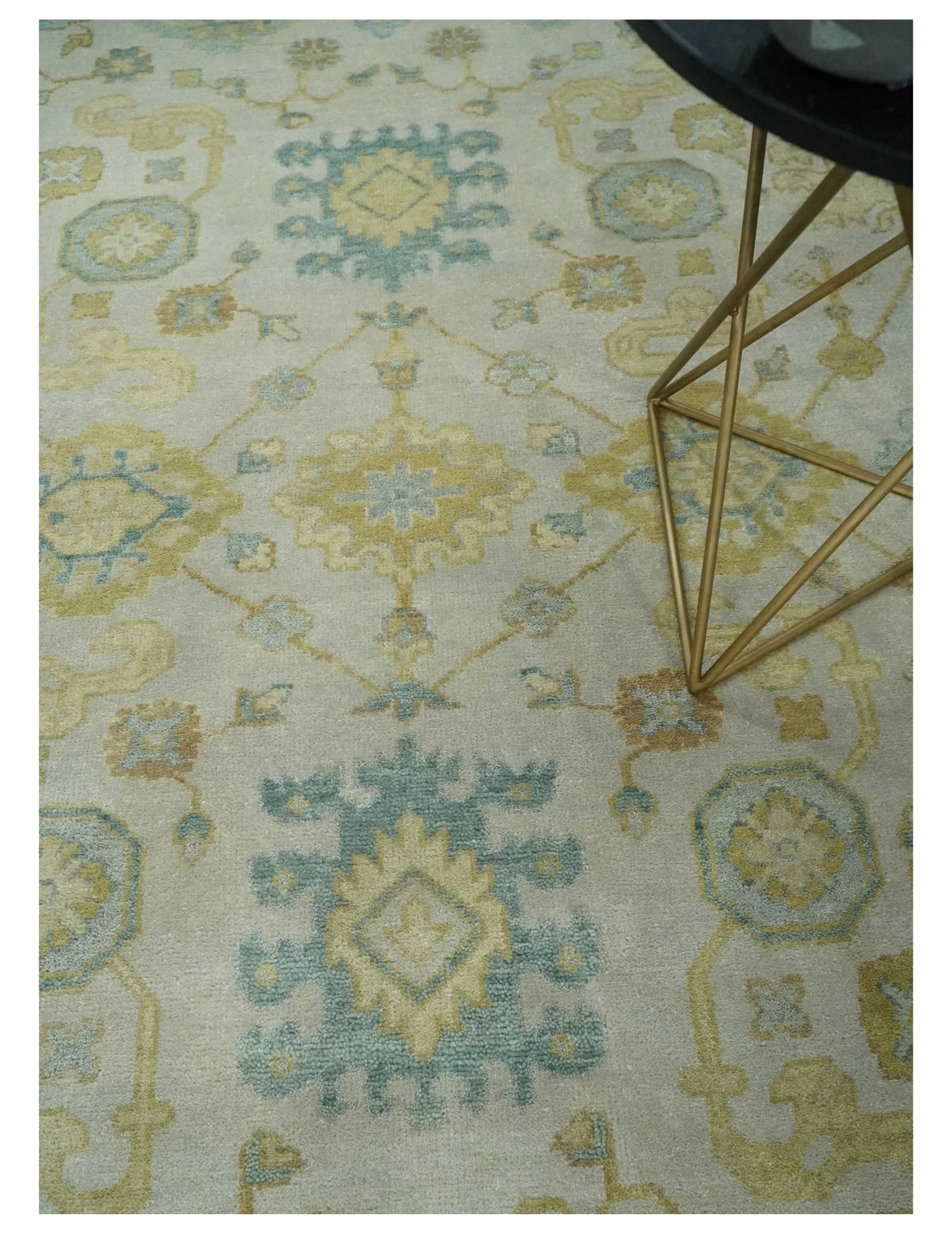 Antique look 8x10 Ivory, Emerald Green and Beige Hand Knotted Oushak Area Rug | TRDCP1196810 - Image 2