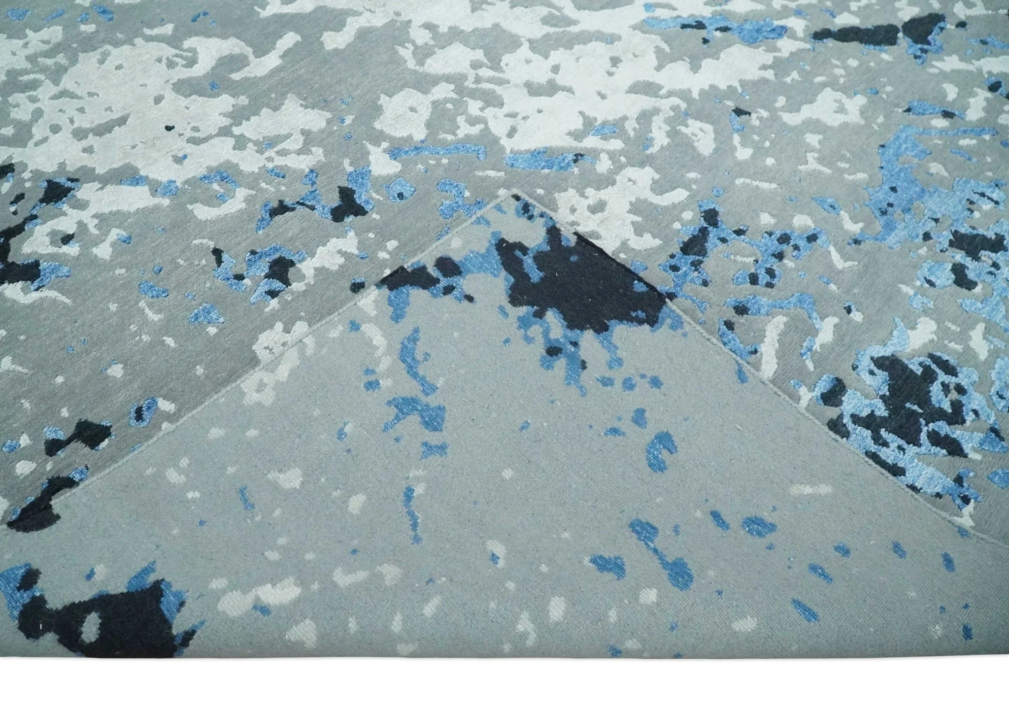 8x10 Ivory, Gray, Blue and Black Modern Abstract Hand Knotted Wool and Bamboo Silk Area Rug - Image 7