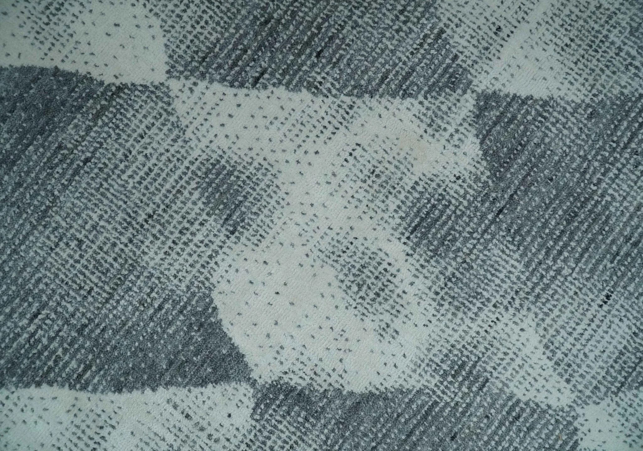8x10 Ivory, Silver and Gray Modern Geometrical Handmade Art Silk Area Rug - Image 4