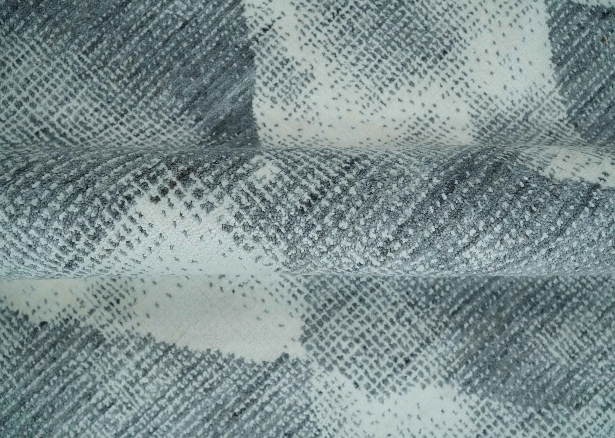 8x10 Ivory, Silver and Gray Modern Geometrical Handmade Art Silk Area Rug - Image 8