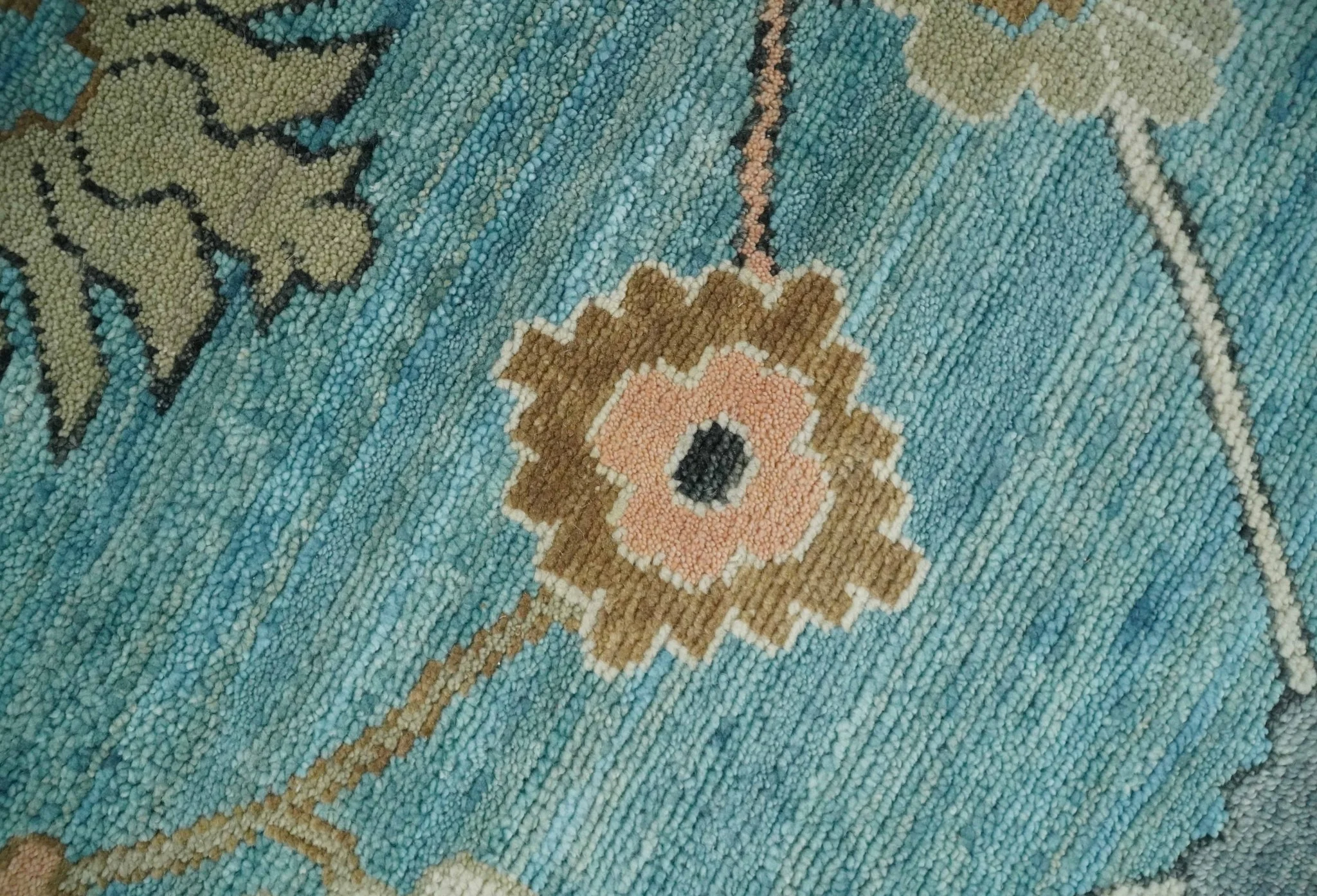 Aqua Blue and Ivory 8x10 Hand Knotted Wool Traditional Oushak Area Rug - Image 4
