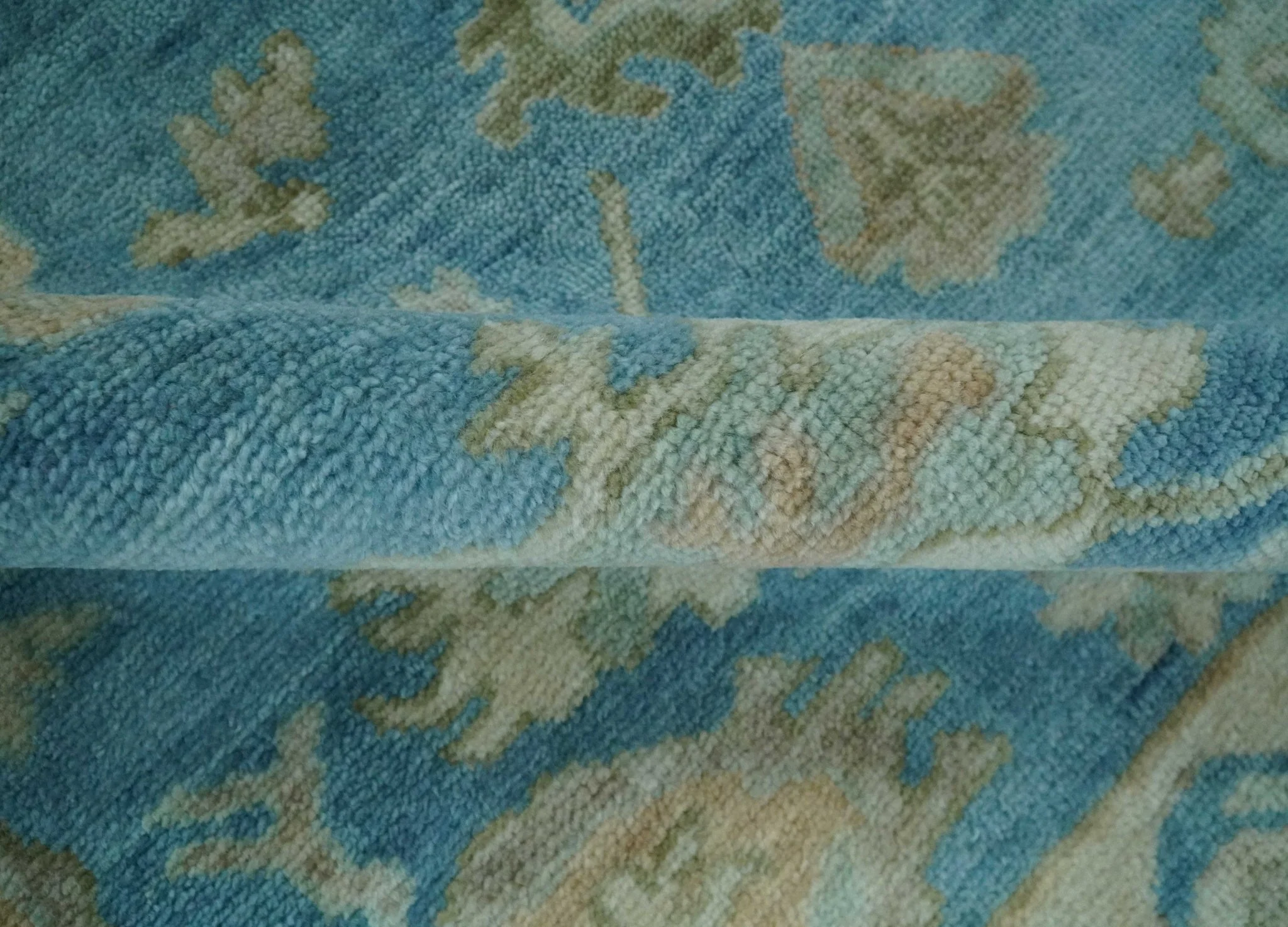 8x10 Oushak Hand Knotted Blue and Beige Traditional Wool Rug - Image 6