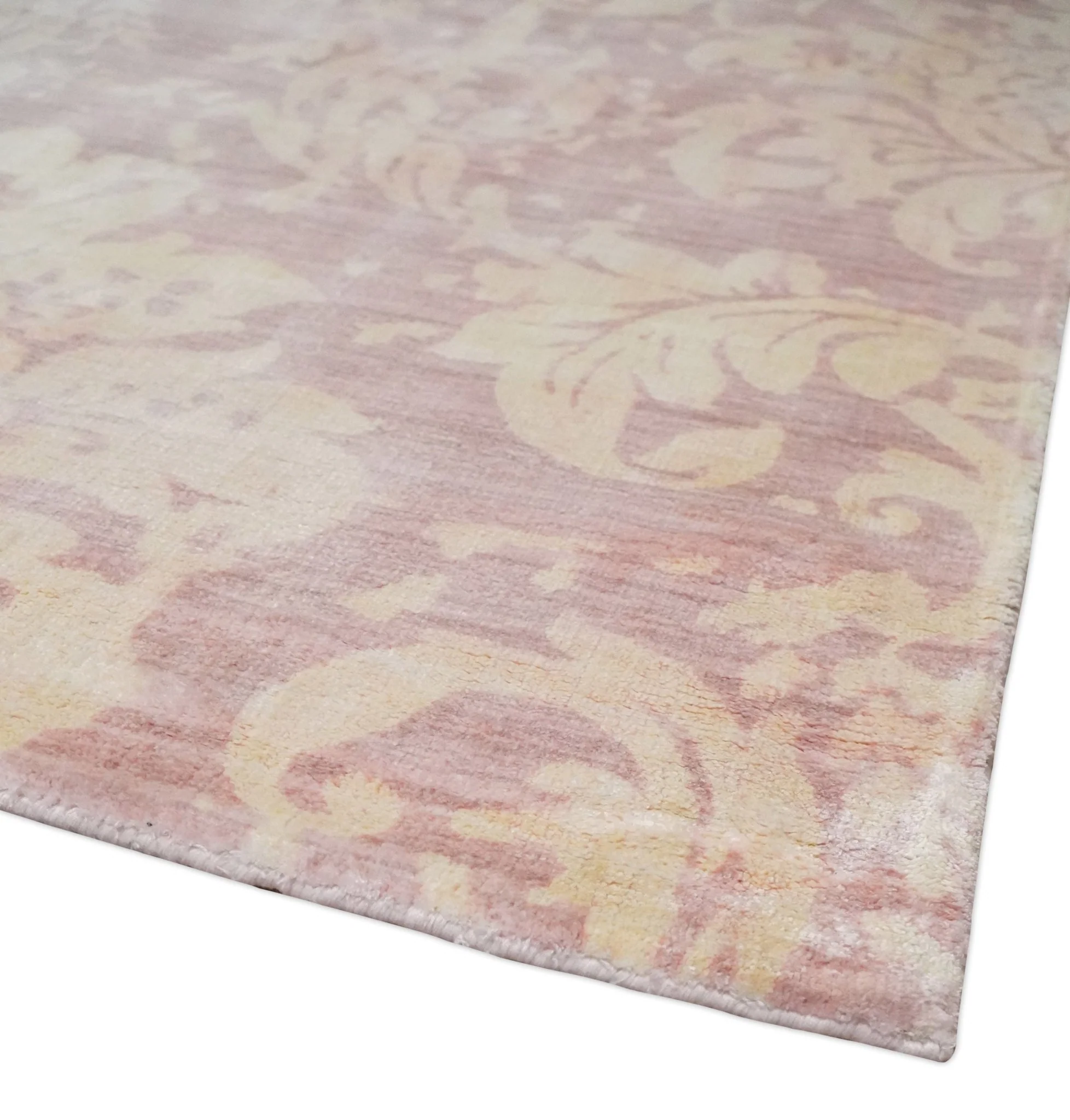 8x10 Pink and Beige Hand Loomed Damask Design Bamboo Silk Area Rug - Image 5