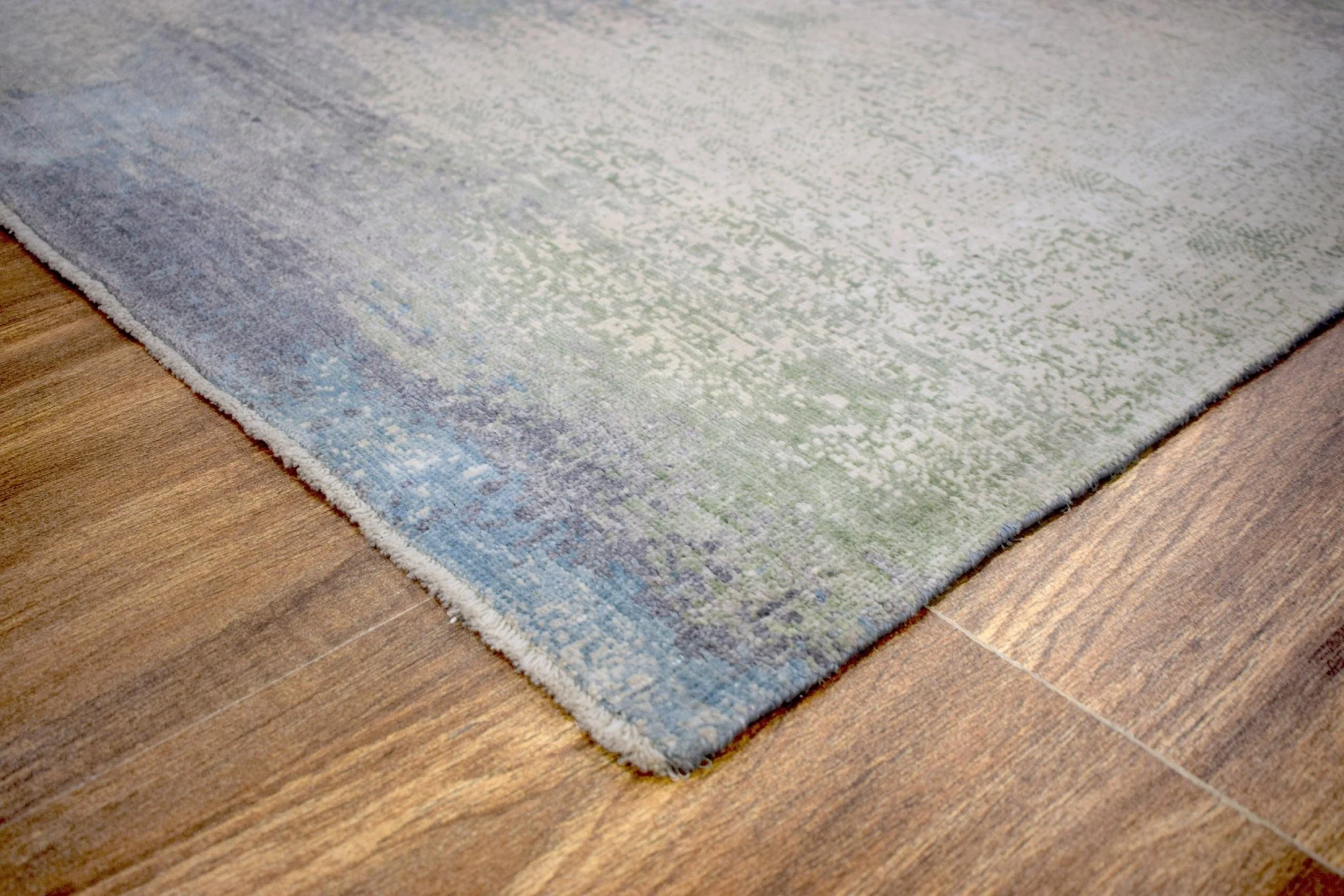 8x10 Rug | Modern Abstract Handmade with Bamboo Silk Blue Area Rug | TRD1750810 - Image 6