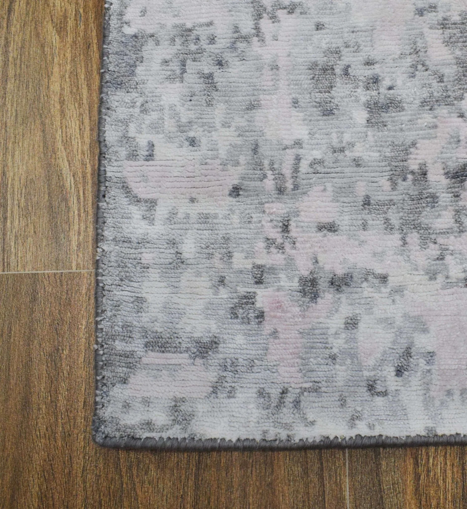 8x10 Rug | Modern Handmade Bamboo Silk Area Rug | TRD1695810 - Image 7