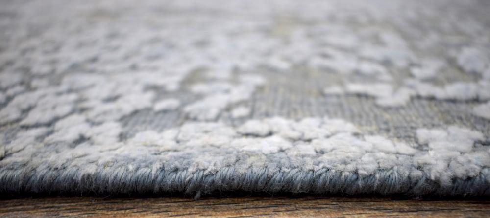 Silver and Charcoal 8x10 Rug Traditional Handmade Wool and Bamboo Silk Area Rug | TRD1788810 - Image 10