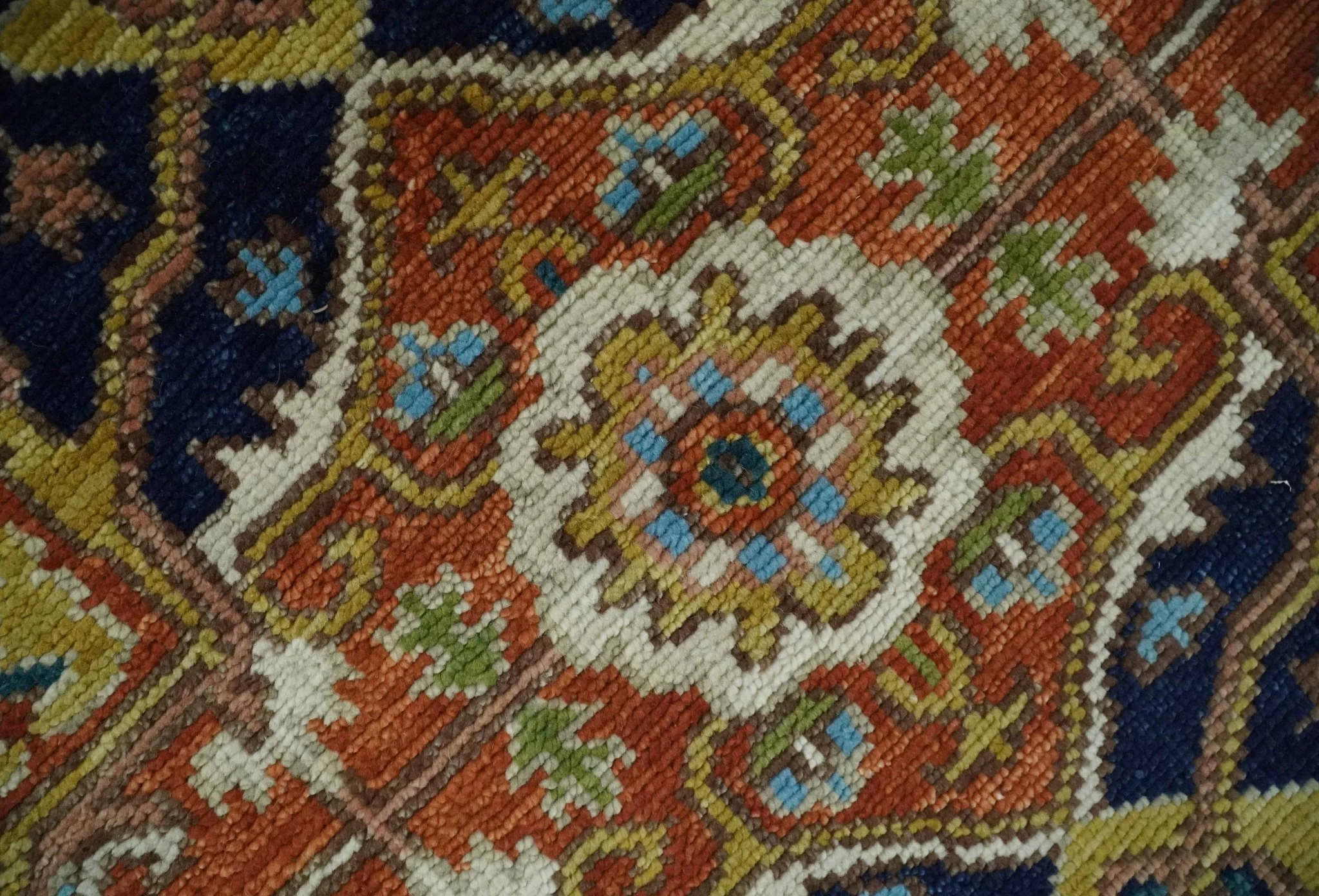 Ready to Ship 8x10 Rust and Blue Traditional Hand Knotted Wool Area Rug - Image 4
