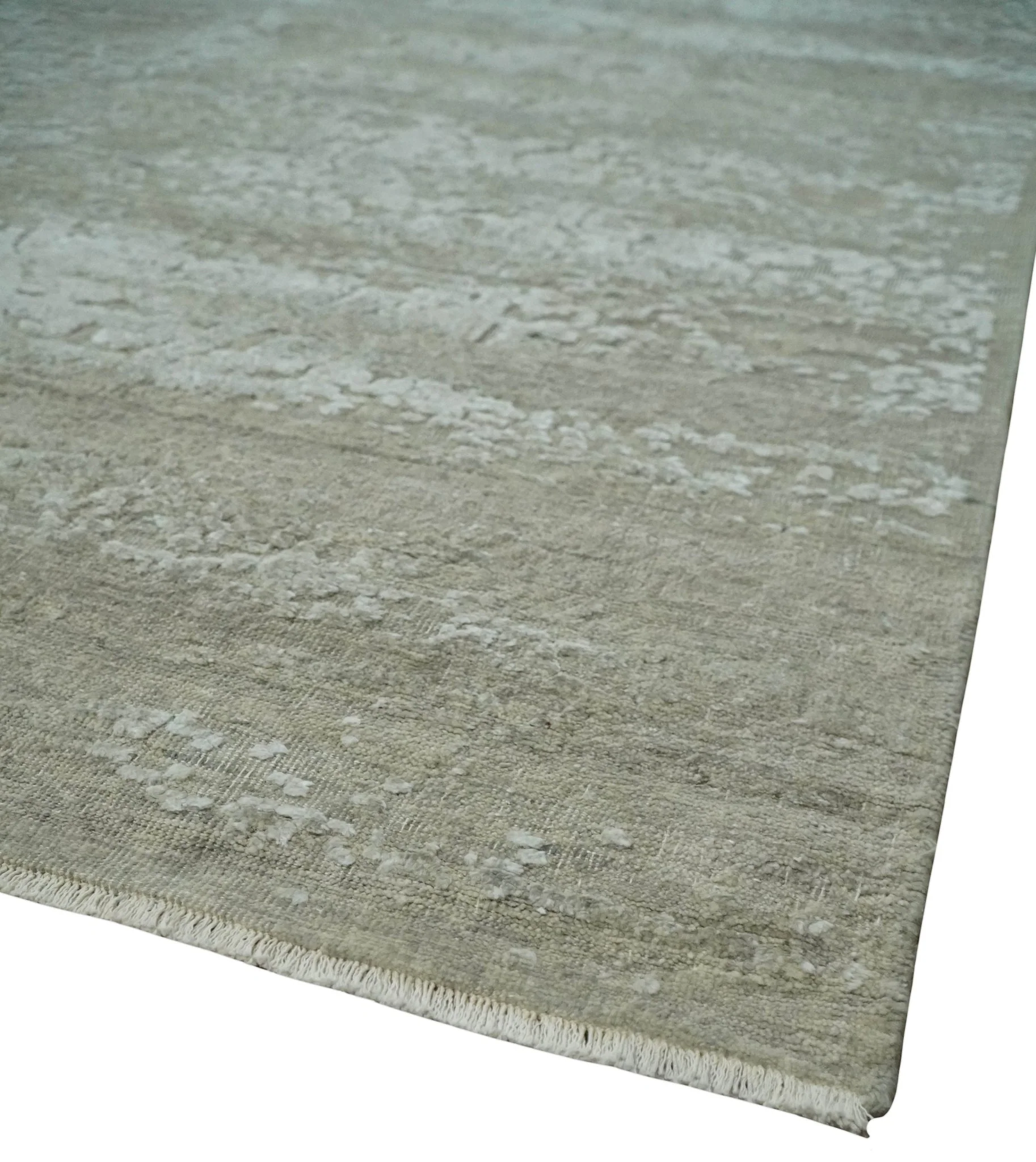 Premium Distressed 8x10 Silver and Beige Hand Knotted Bamboo Silk Area Rug - Image 5