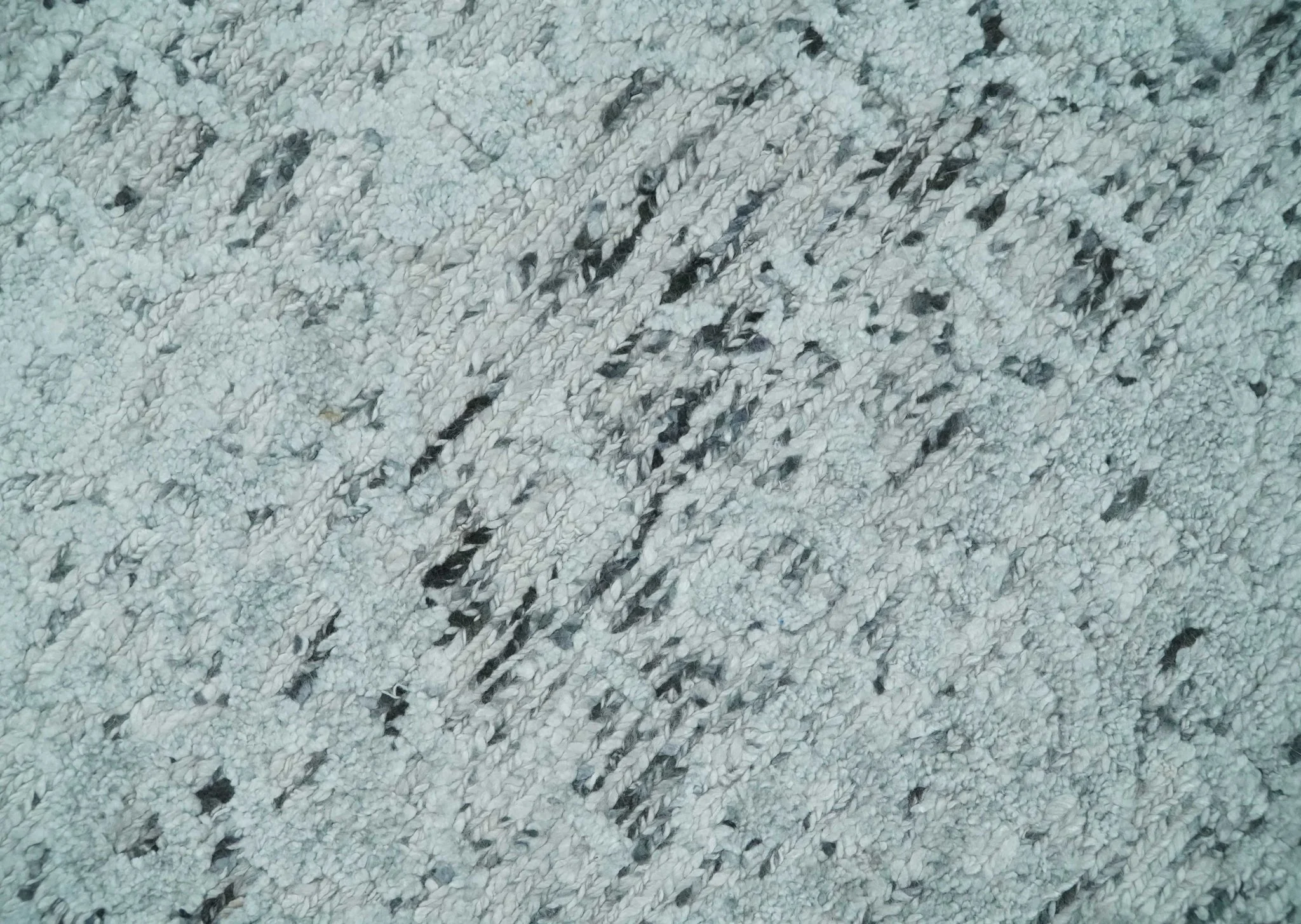 Contemporary 8x10 Silver and Charcoal Modern Abstract Handmade Wool Area Rug - Image 4