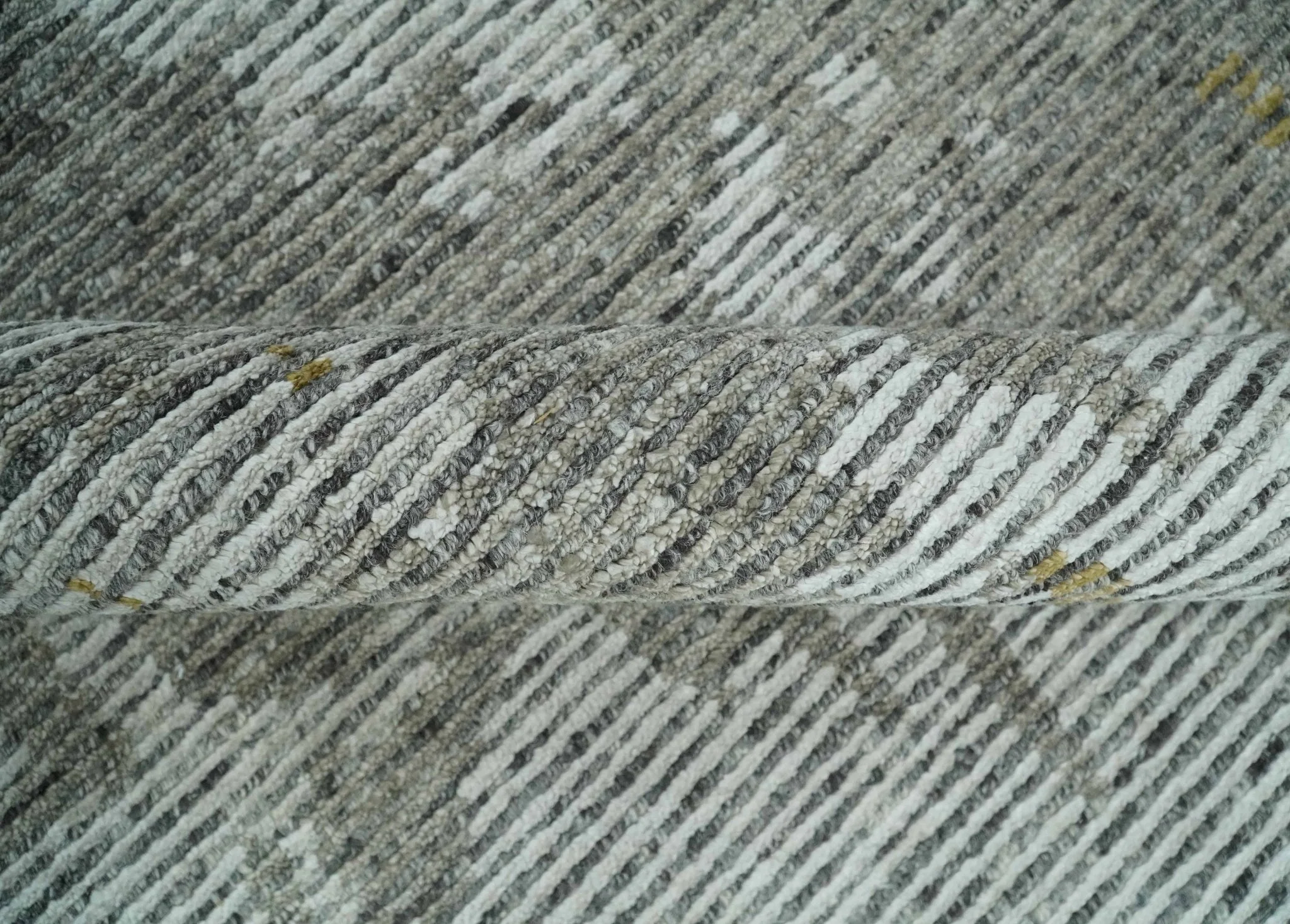 8x10 Silver and Charcoal Modern Abstract Handmade Wool Area Rug - Image 6