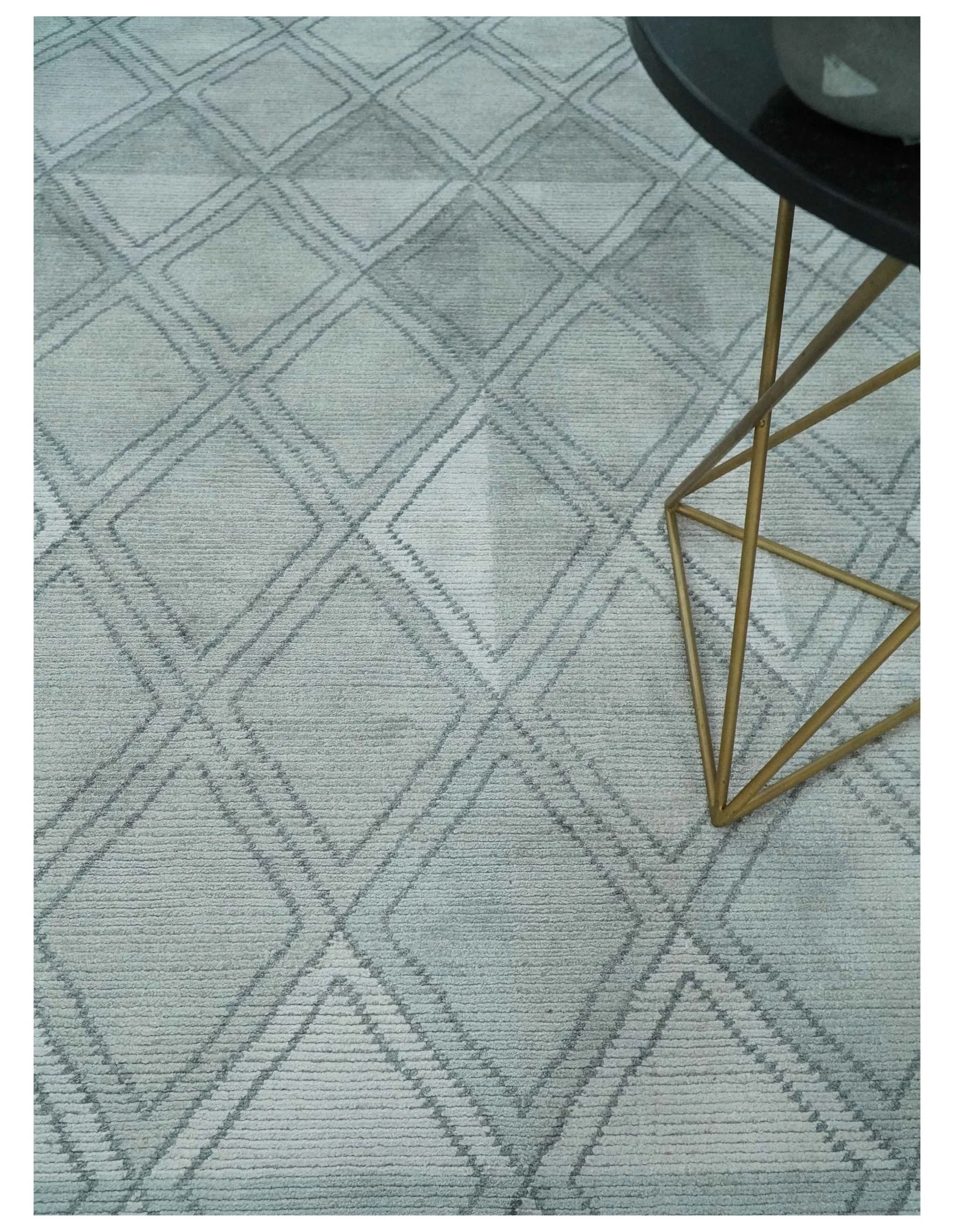 Modern 8x10 Silver, Ivory and Charcoal Geometrical Handmade Art Silk Area Rug - Image 2