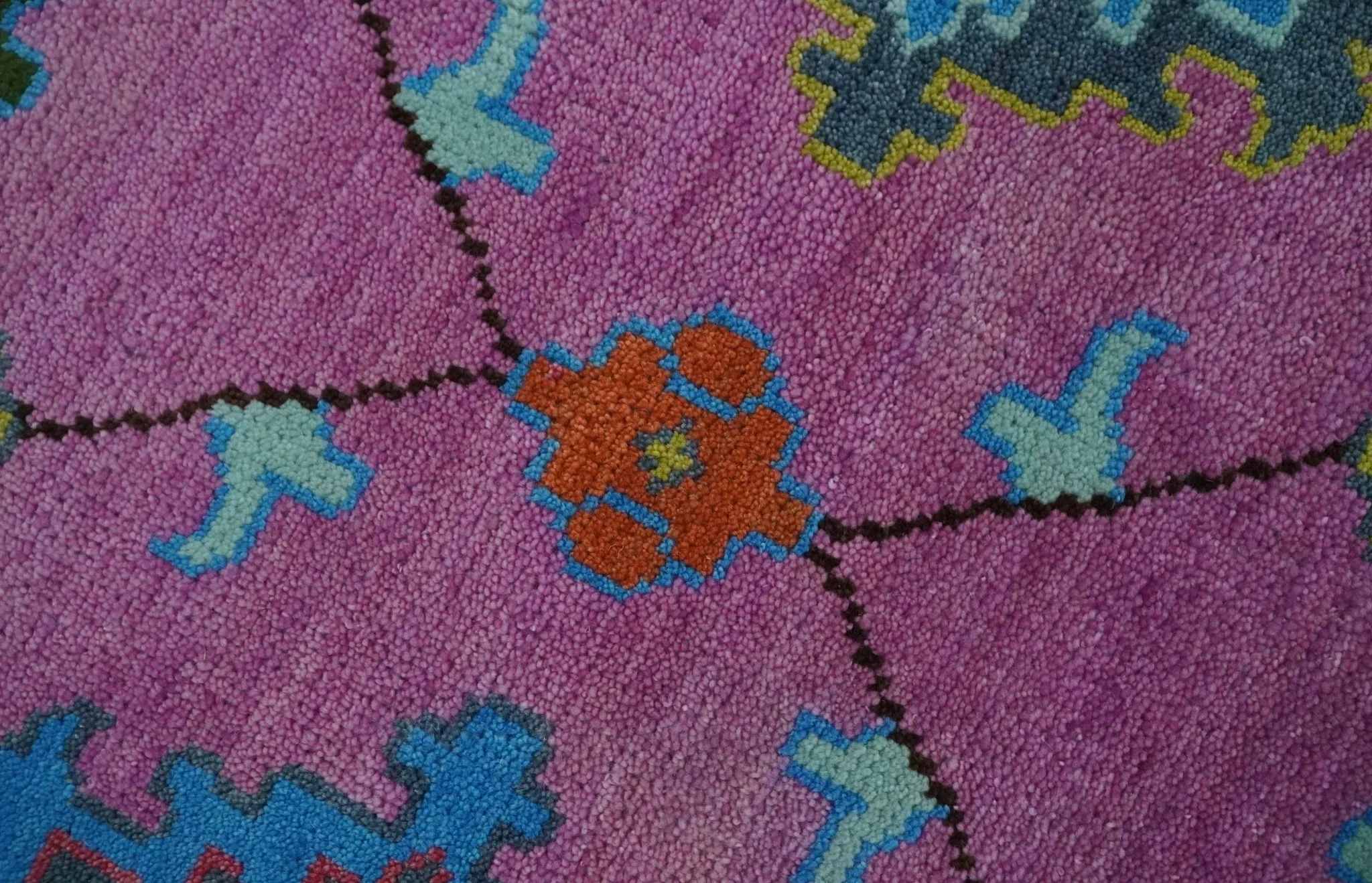 8x10 Wool Traditional Persian Pink, Gray and Blue Vibrant Colorful Hand knotted Oushak Area Rug | TRDCP844810 - Image 9