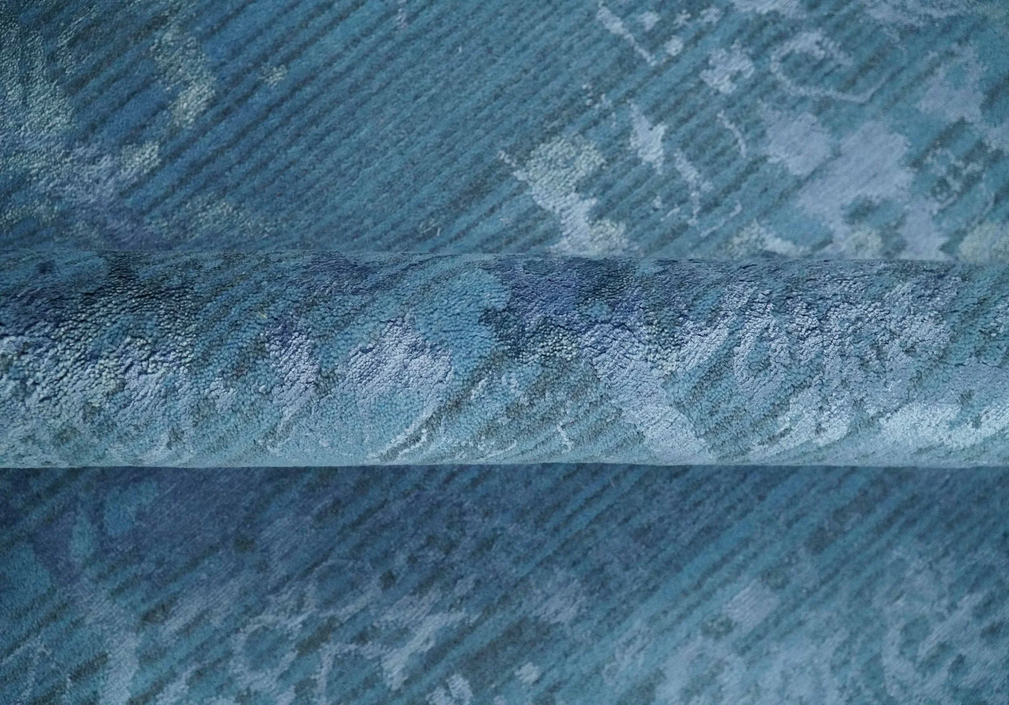 Transitional 8x11 Ivory and Blue Modern Abstract Hand knotted Wool and Art Silk Area Rug - Image 5
