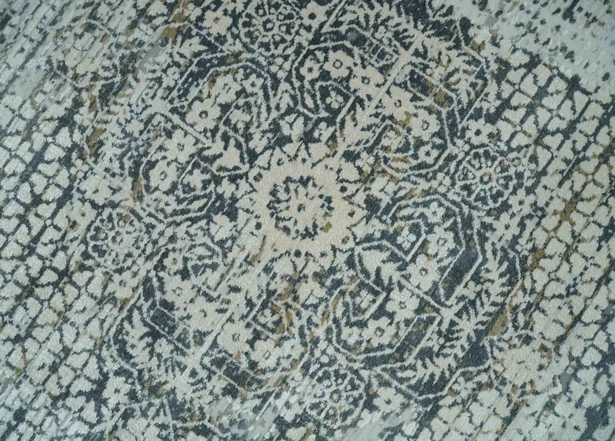 8x8 Round Beige, Gray and Charcoal Antique Finish, Vintage look, Art Silk Area Rug, Living Room Rug | TRDMM8 - Image 8