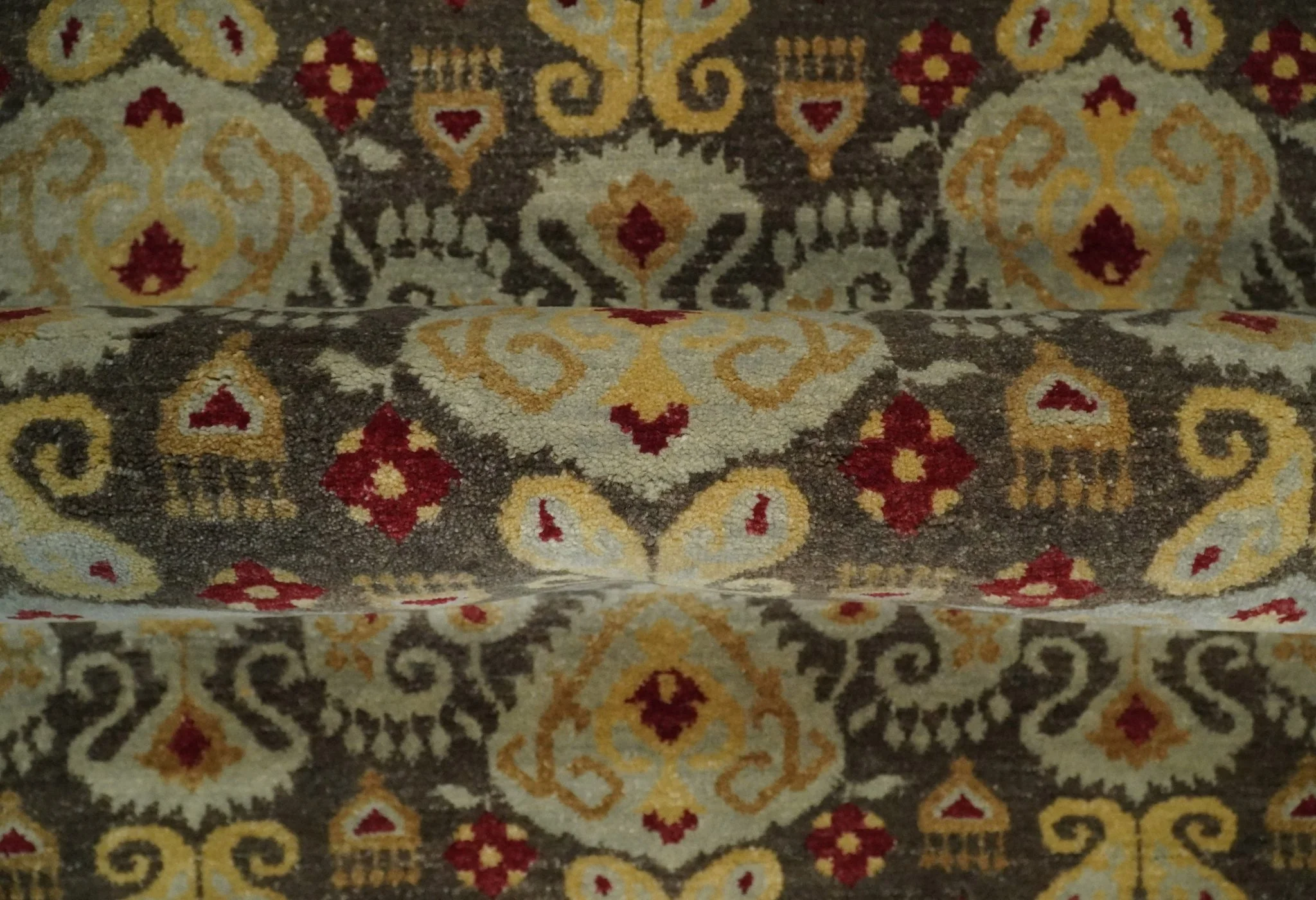 8x8 Round Fine Hand Knotted Brown and Beige Traditional Vintage Persian Style Antique Wool Rug | AGR48 - Image 8