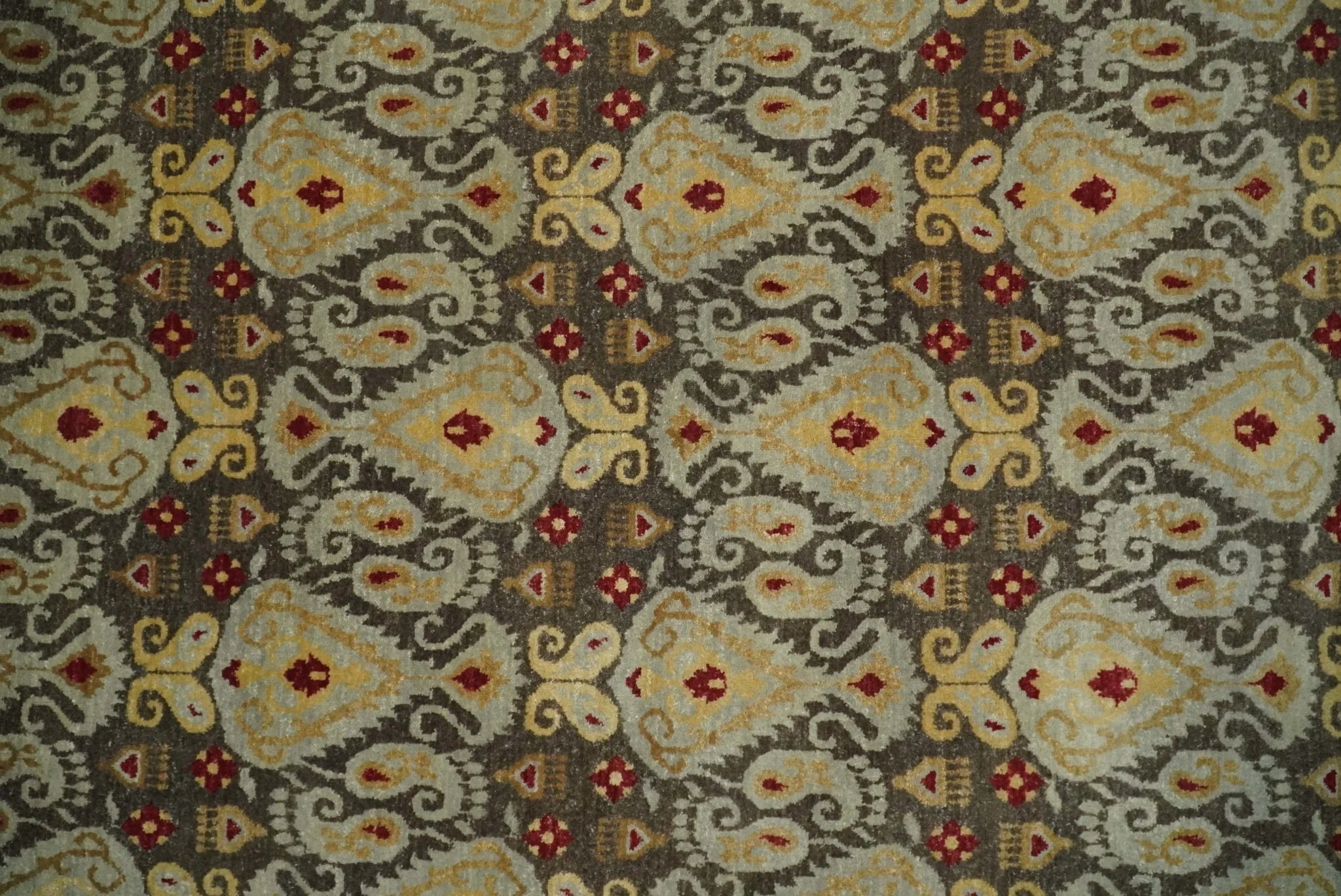 8x8 Round Fine Hand Knotted Brown and Beige Traditional Vintage Persian Style Antique Wool Rug | AGR48 - Image 9