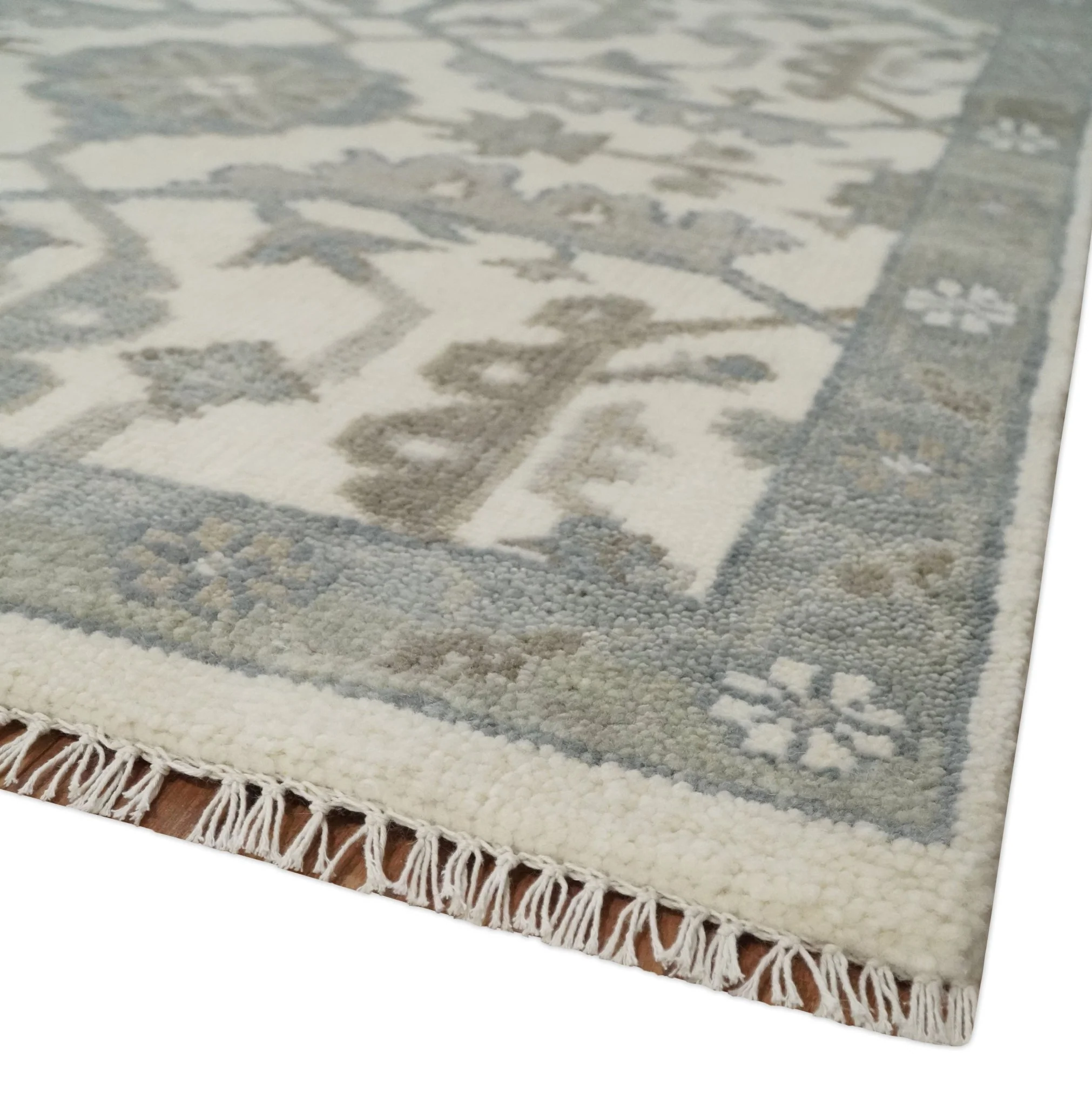 8x9 Hand Knotted Ivory and Silver Oriental Oushak Traditional Wool Area Rug - Image 5
