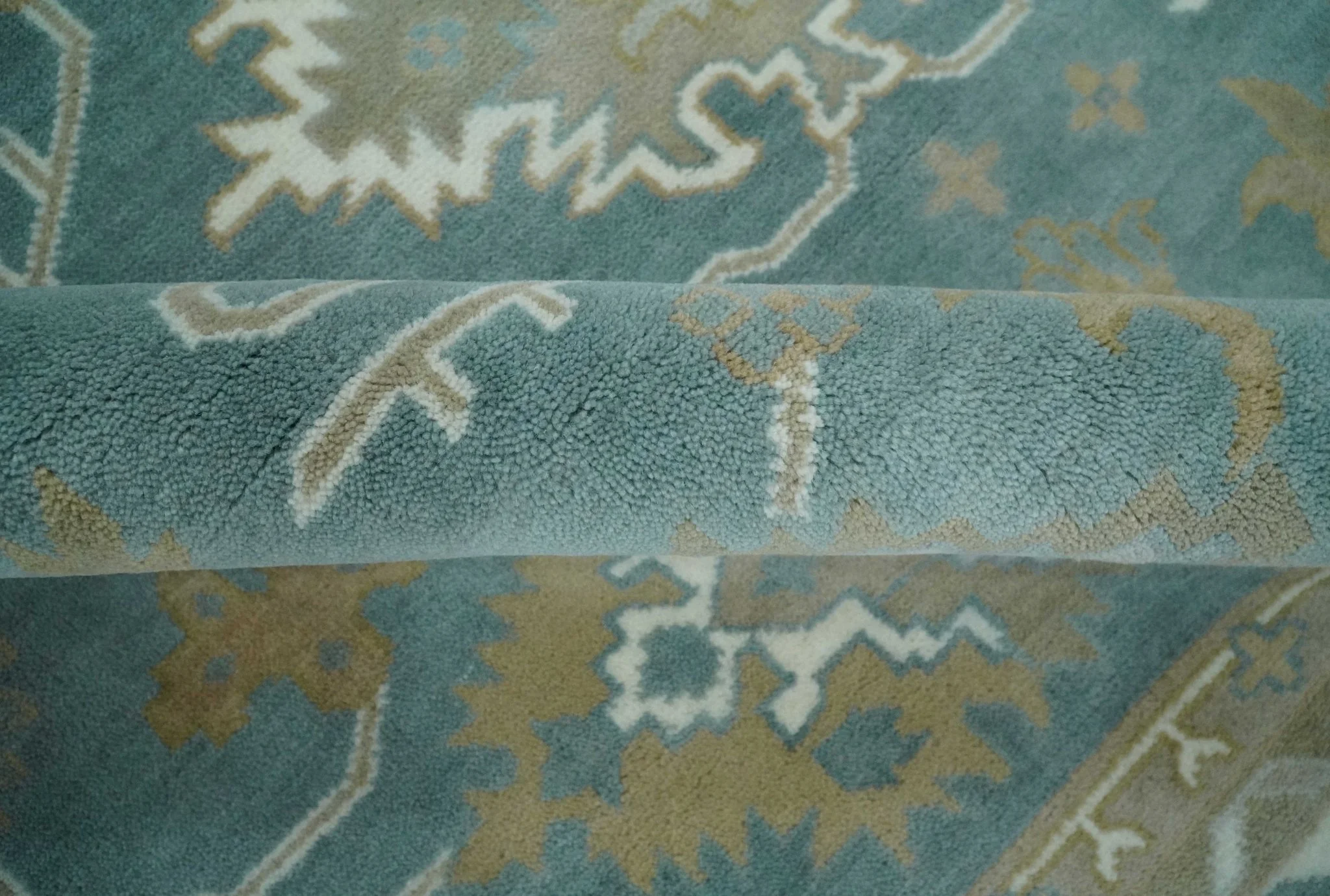 9.2x11.9 Hand Knotted Blue and Ivory Traditional Oushak Wool Area Rug - Image 6