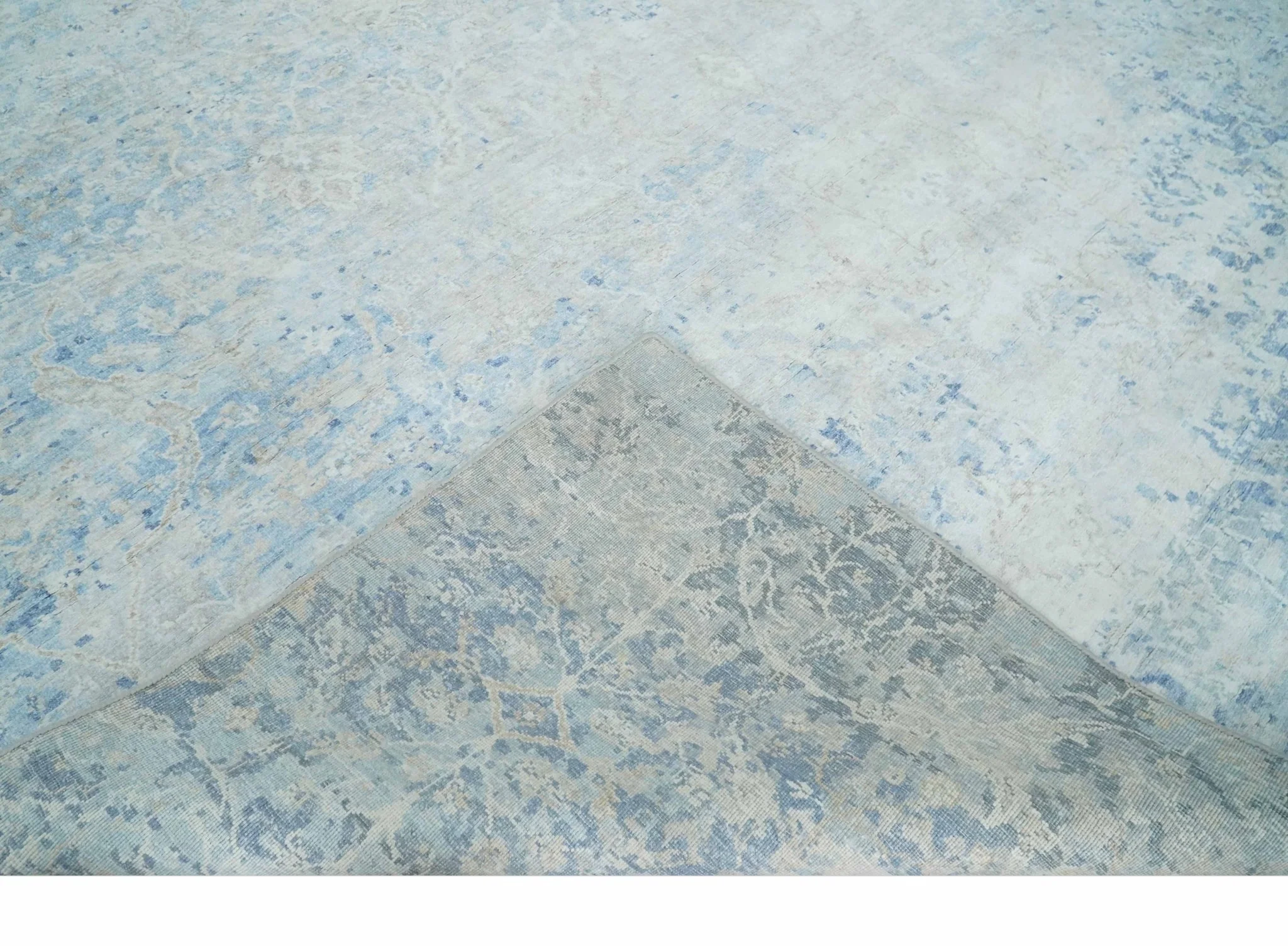 Fine 10x13 Ivory and blue Modern Abstract Hand Knotted Blended Wool and Art silk Area Rug - Image 6