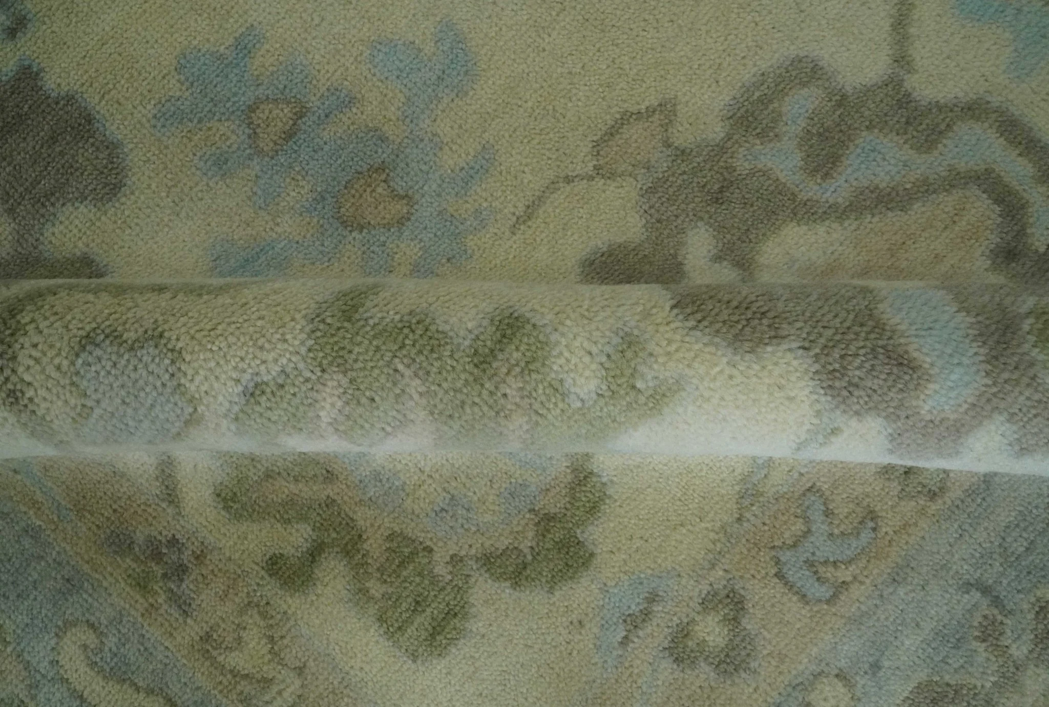 9x12 Hand Knotted Antique Style Beige and Silver Traditional Wool Rug - Image 8