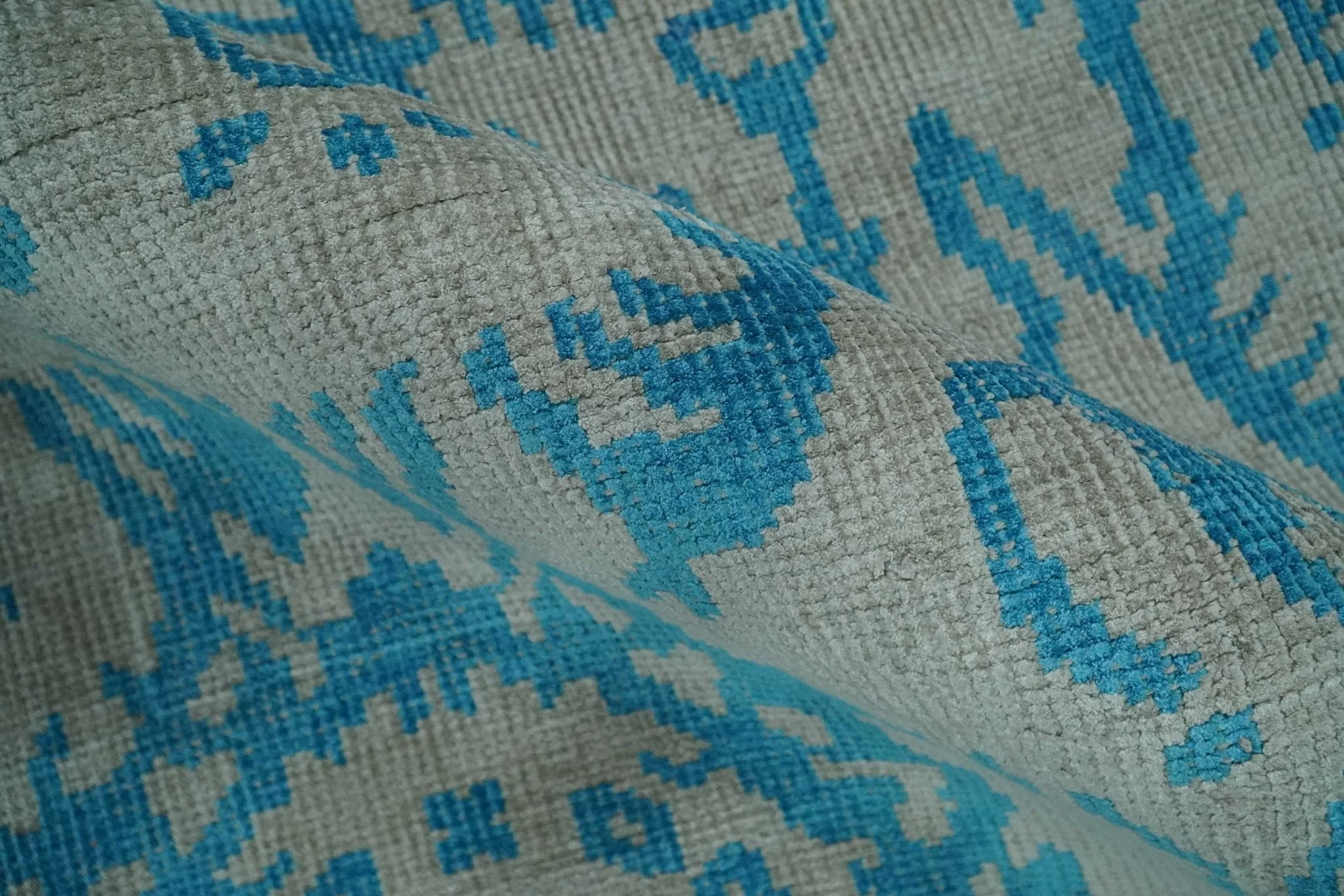 10x14 Hand Knotted Gray and Blue Modern Contemporary Southwestern Tribal Trellis Bamboo Silk Area Rug | OP34 - Image 7