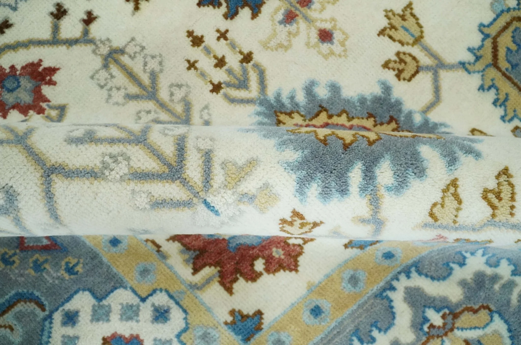9x12 Hand Knotted Ivory, Blue and Olive Persian Oushak Wool Area Rug | TRDCP904912 - Image 6