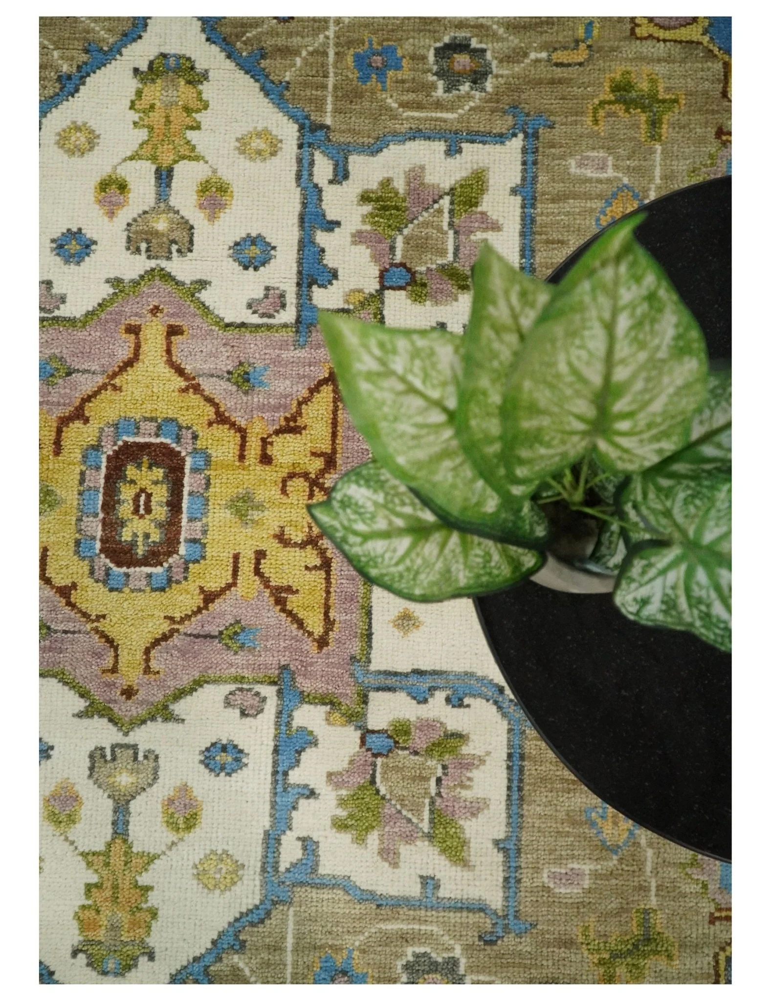 Antique Olive 9x12 Hand Knotted Ivory and Gold Traditional Persian Rug | TRDCP701912 - Image 8
