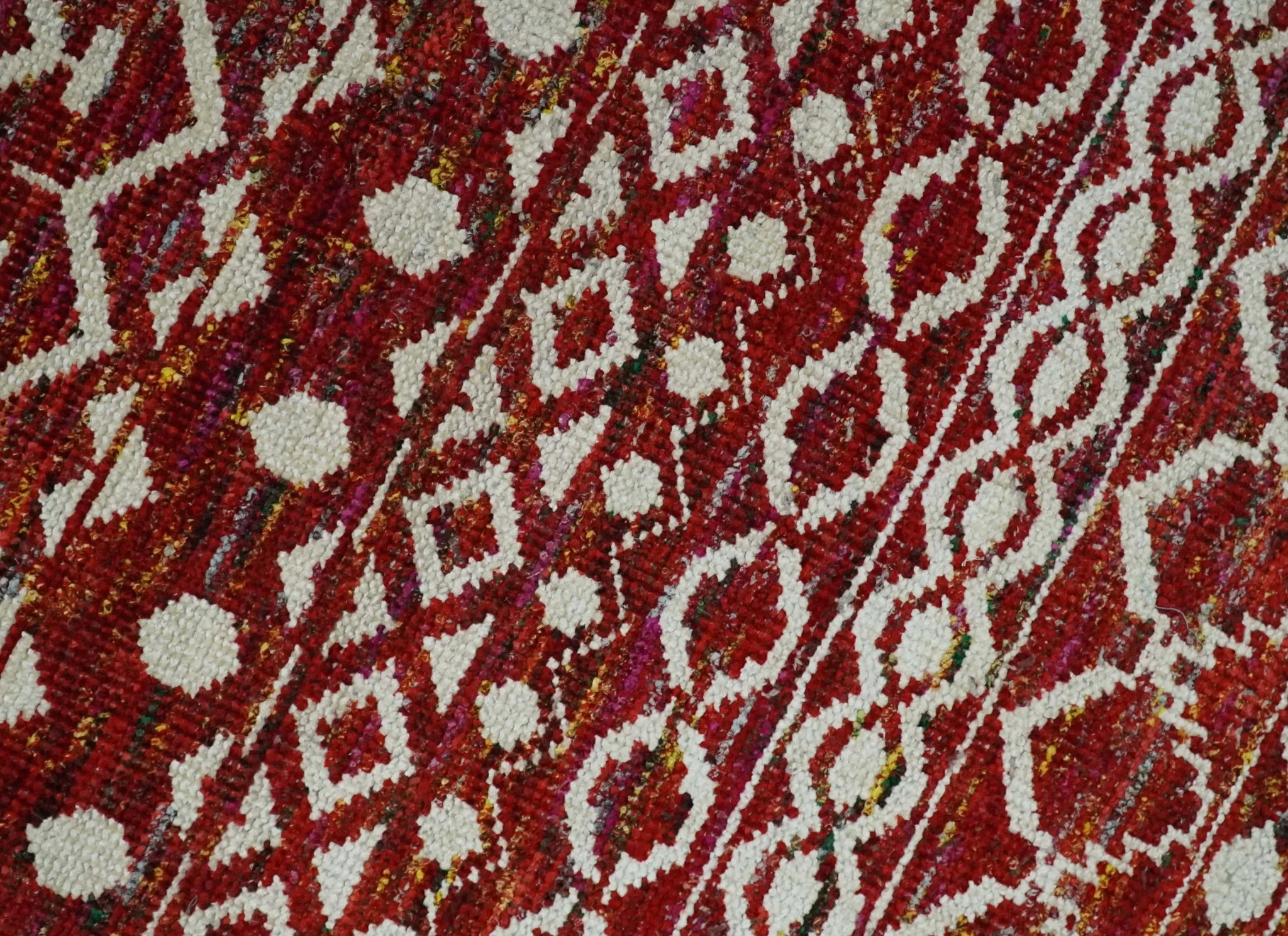 9x12 Hand Knotted Maroon and White Modern Contemporary Southwestern Tribal Trellis Recycled Silk Area Rug | OP15 - Image 5
