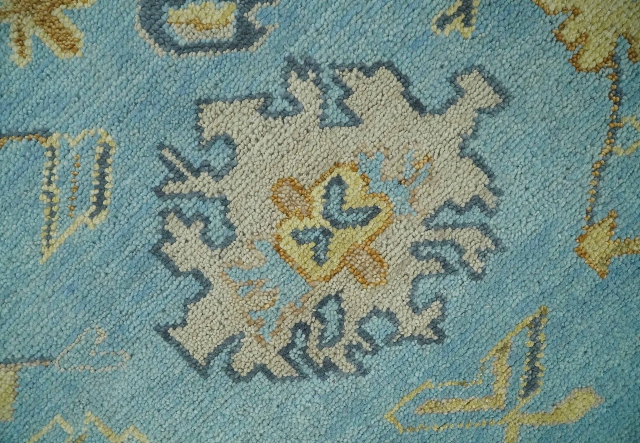 9x12 Wool Traditional Persian Blue and Beige Hand knotted Oushak Area Rug | TRDCP1094912 - Image 4