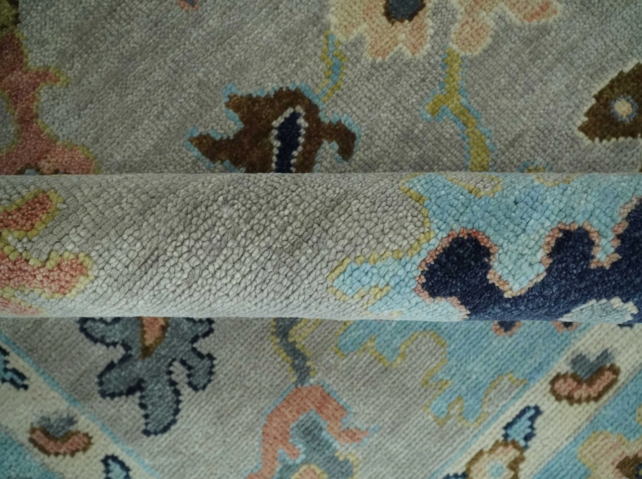 Antique Style 9x12 Wool Traditional Persian Gray and Blue Hand knotted Oushak Area Rug | TRDCP1074912 - Image 7
