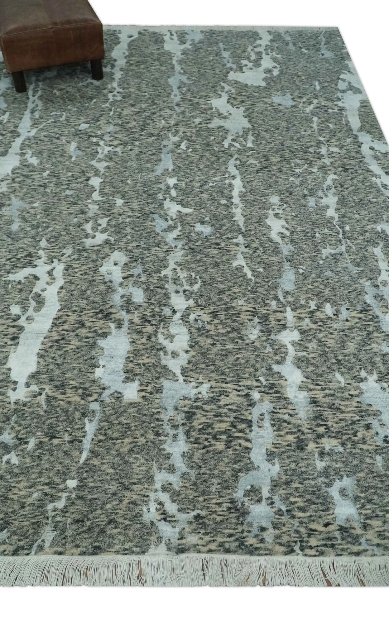 Modern Abstract Charcoal, Beige and Silver Hand Knotted 5.6x8 wool and Bamboo Silk area Rug - Image 4